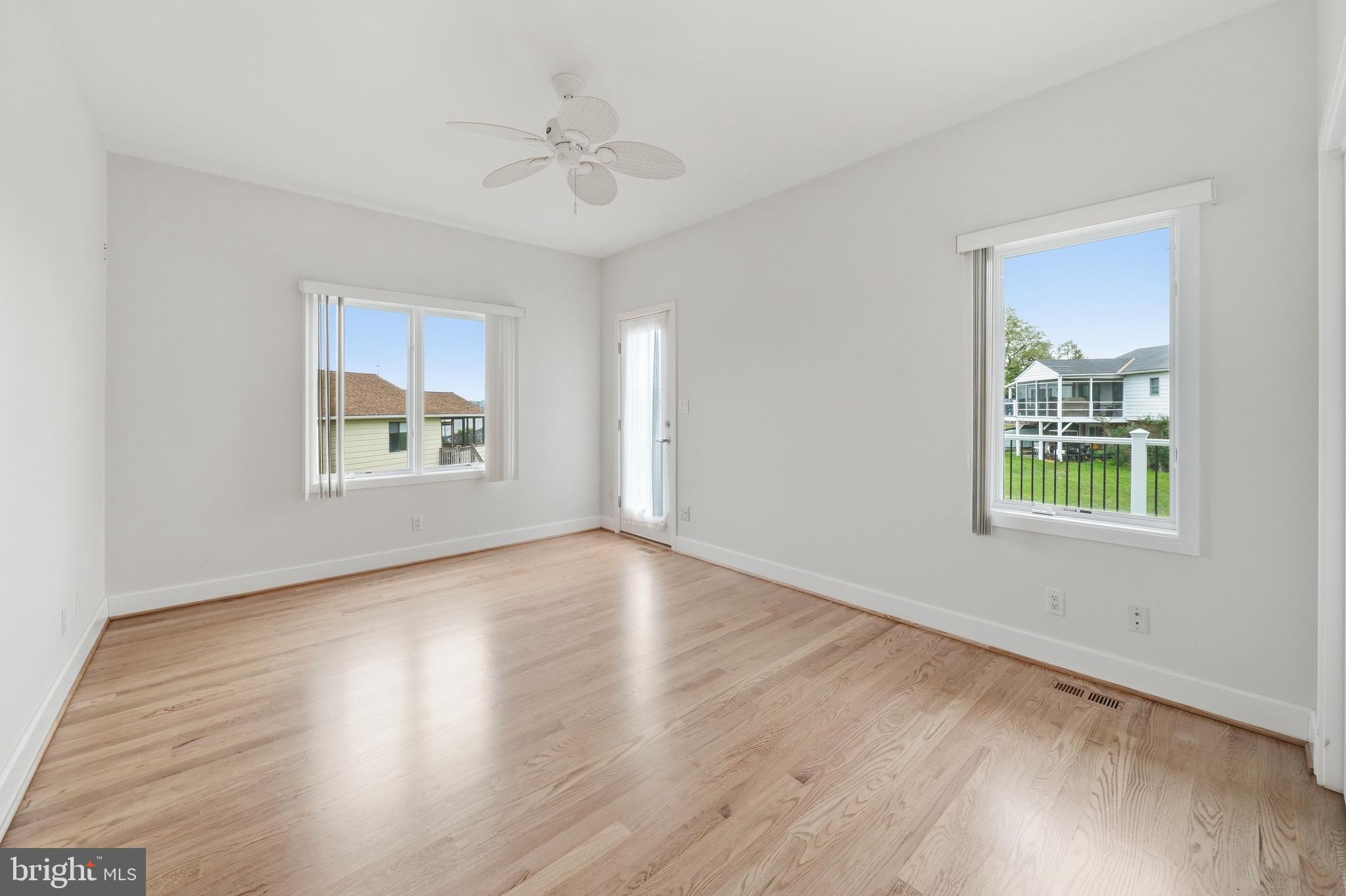 CHESAPEAKE ISLE - Residential
