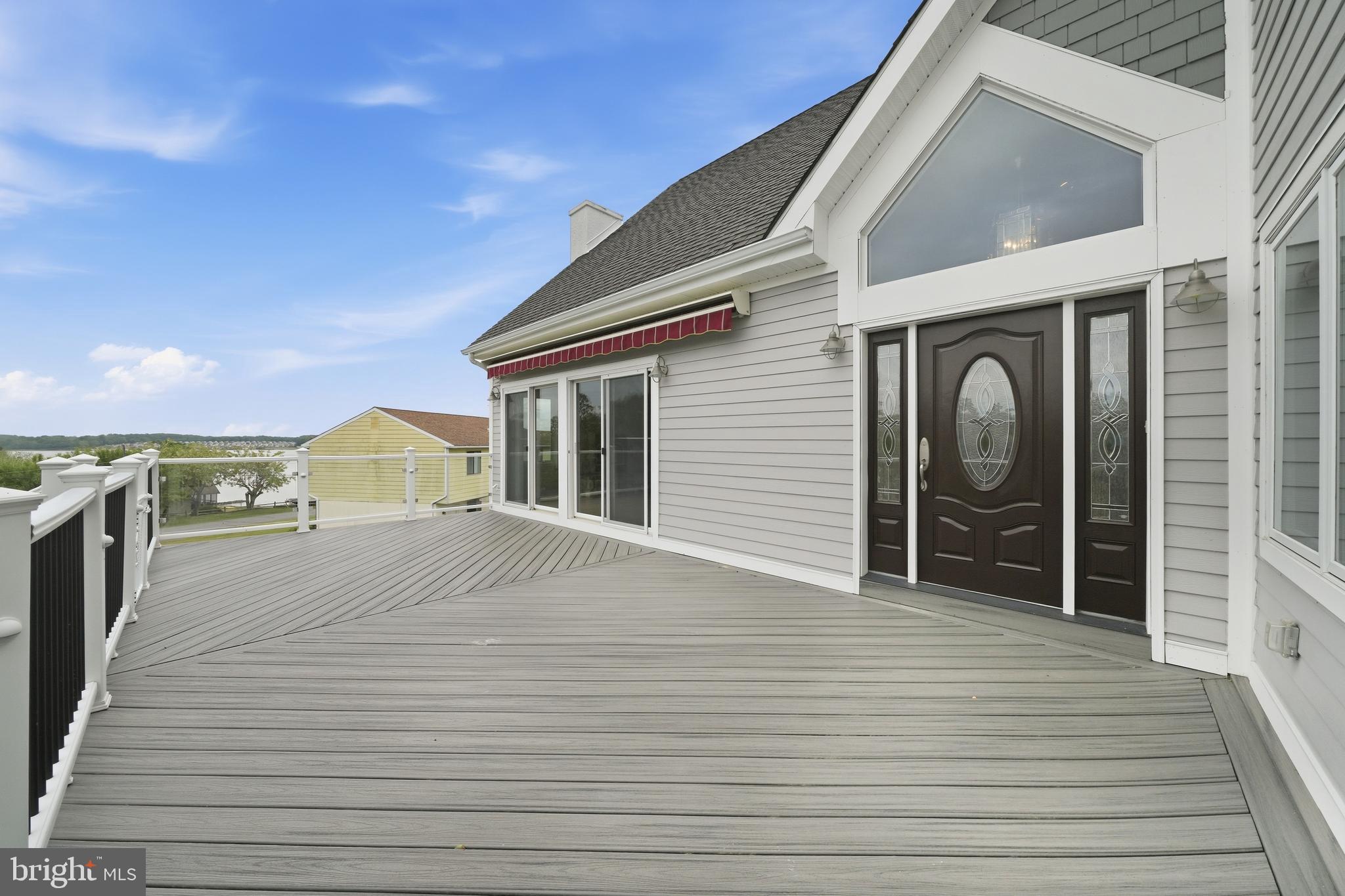 CHESAPEAKE ISLE - Residential