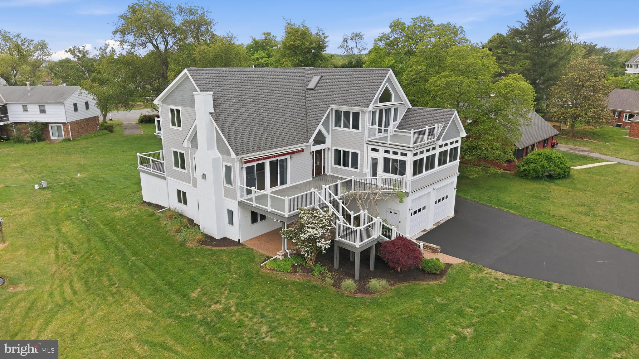 CHESAPEAKE ISLE - Residential