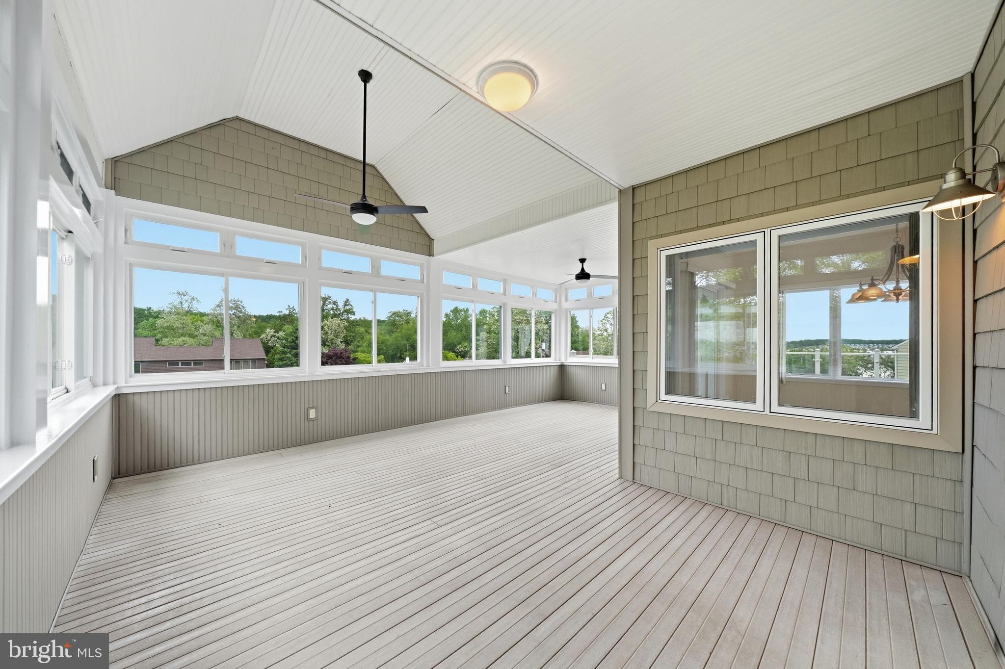 CHESAPEAKE ISLE - Residential