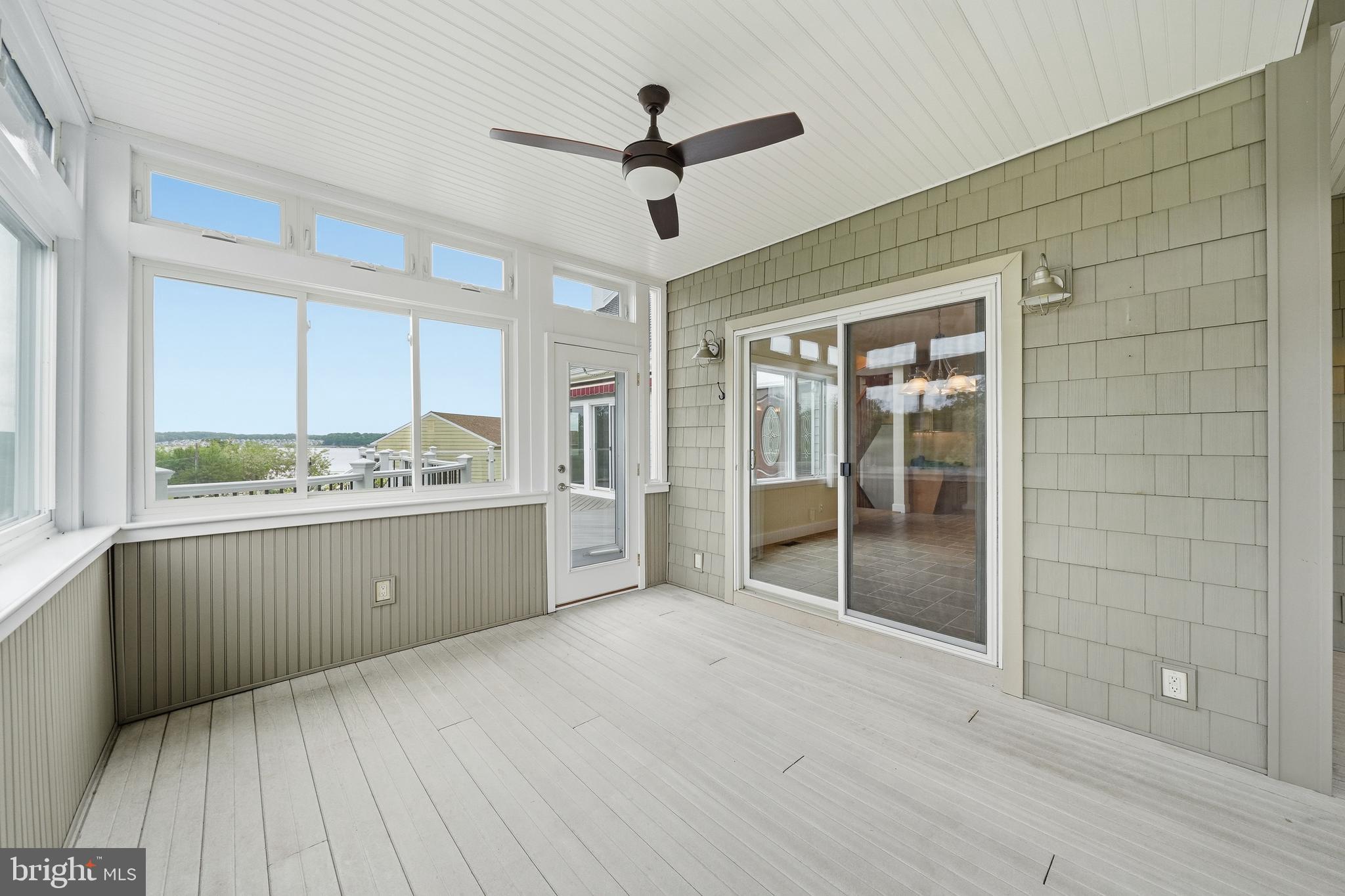 CHESAPEAKE ISLE - Residential