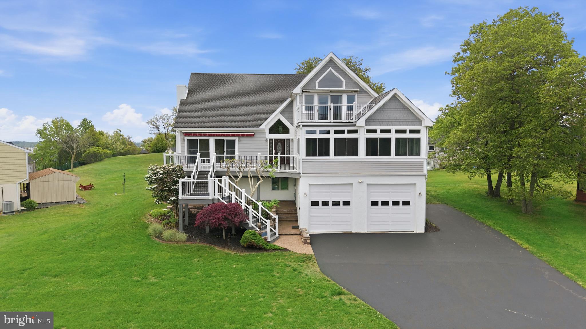 CHESAPEAKE ISLE - Residential