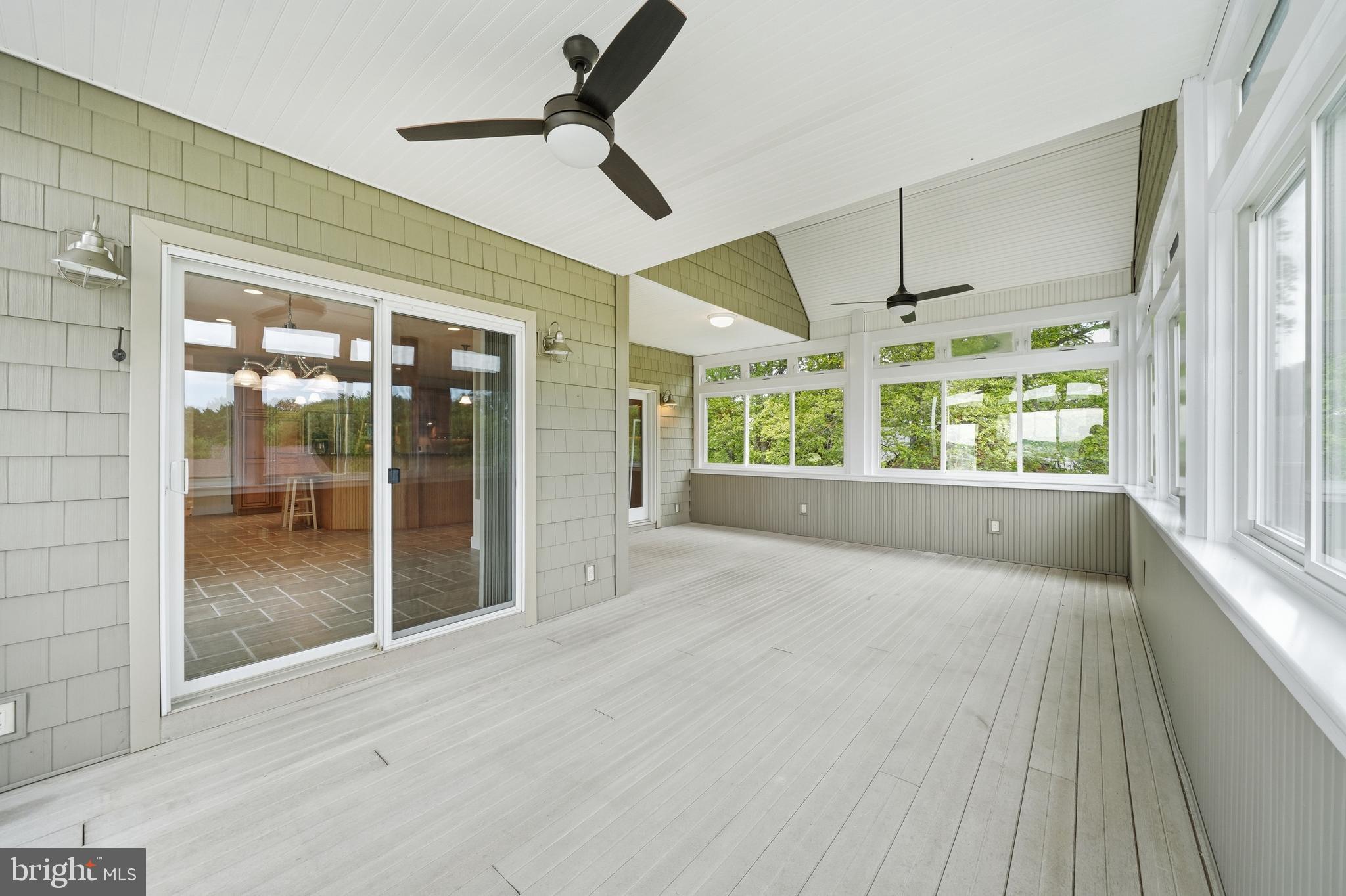 CHESAPEAKE ISLE - Residential