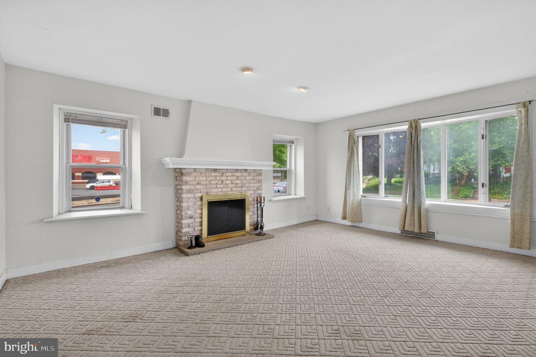 BURHOLME - Residential