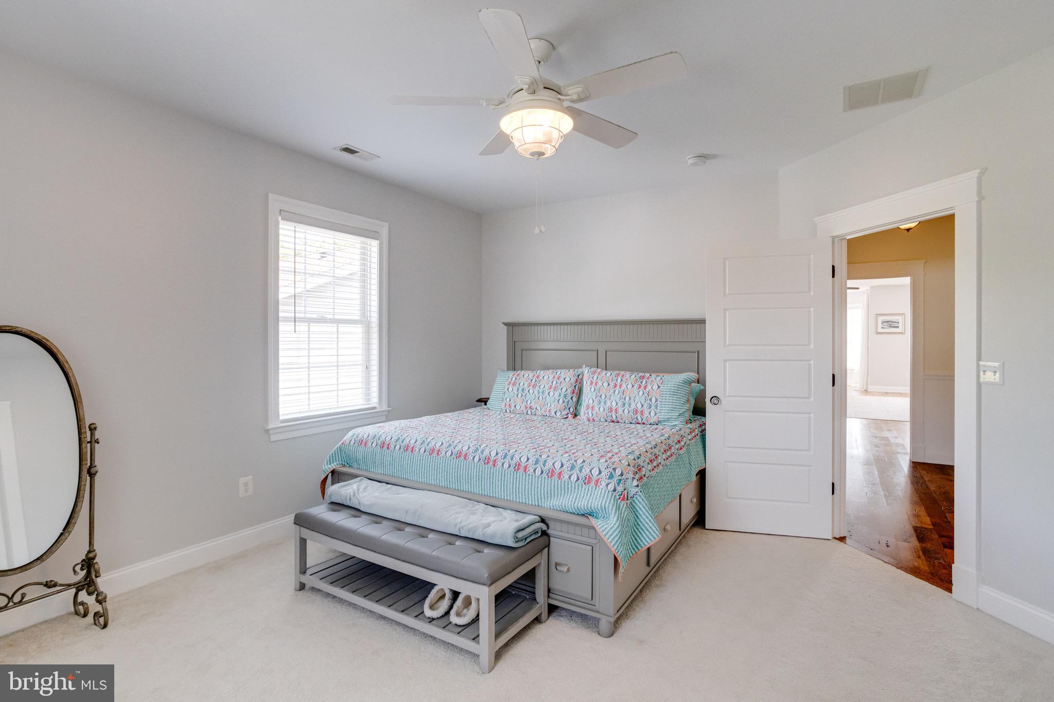 ROCKAWAY BEACH - Residential
