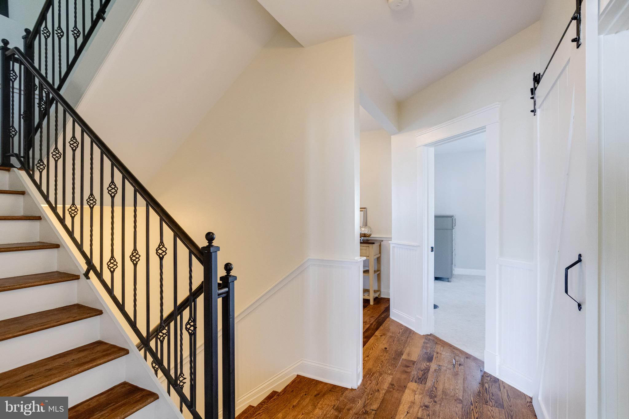 ROCKAWAY BEACH - Residential
