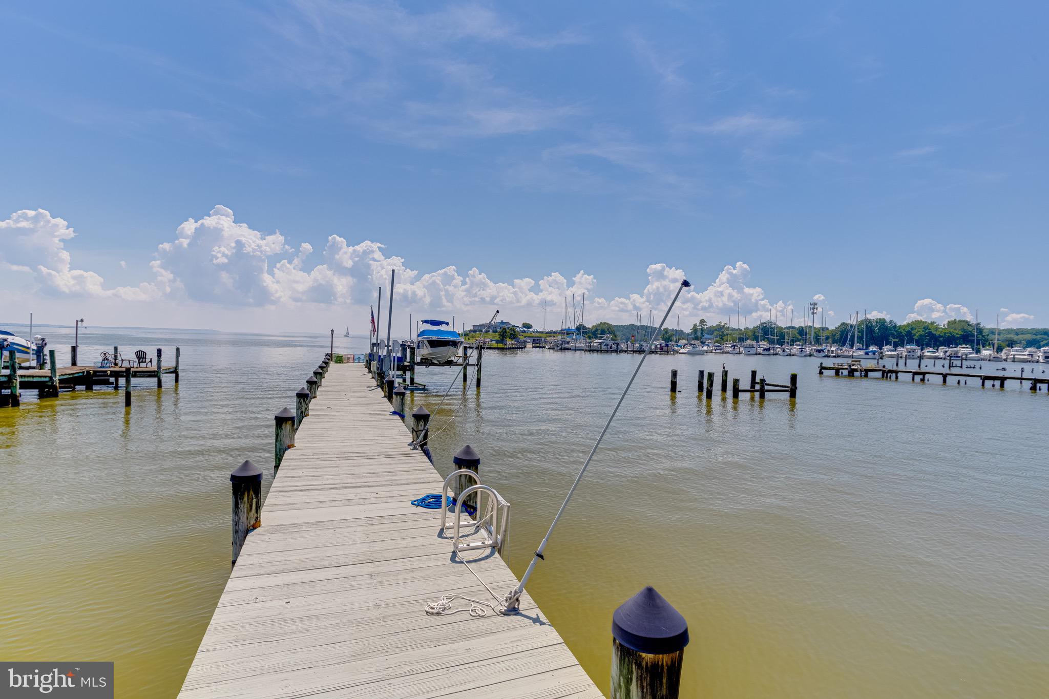 ROCKAWAY BEACH - Residential