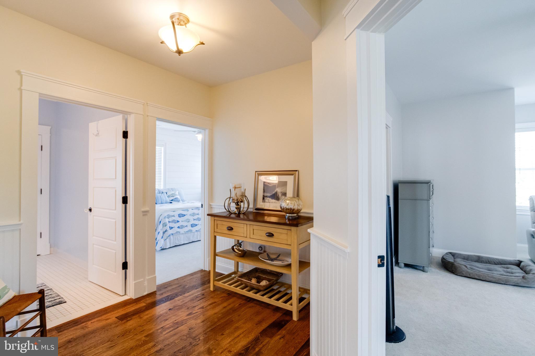 ROCKAWAY BEACH - Residential