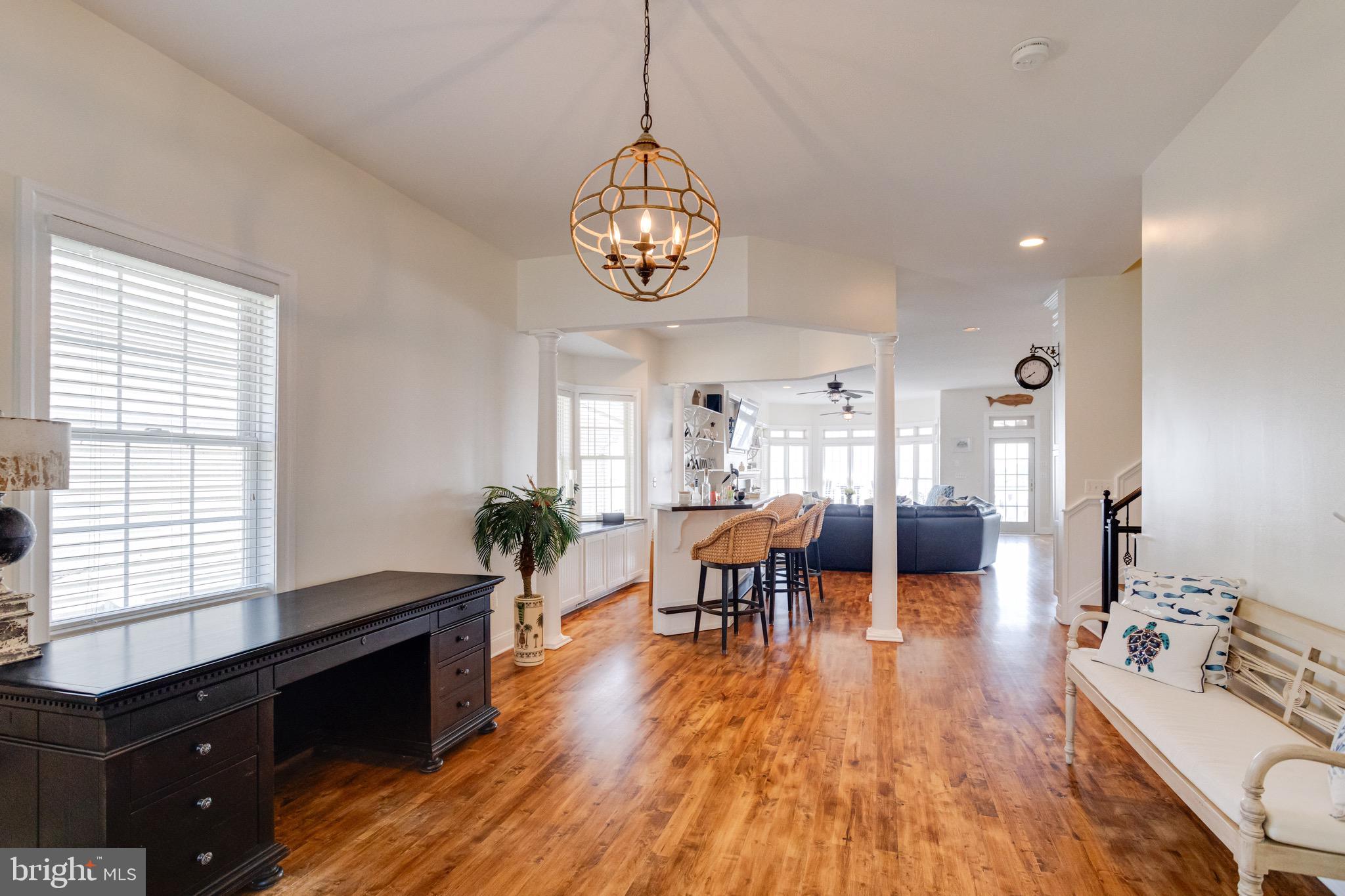 ROCKAWAY BEACH - Residential