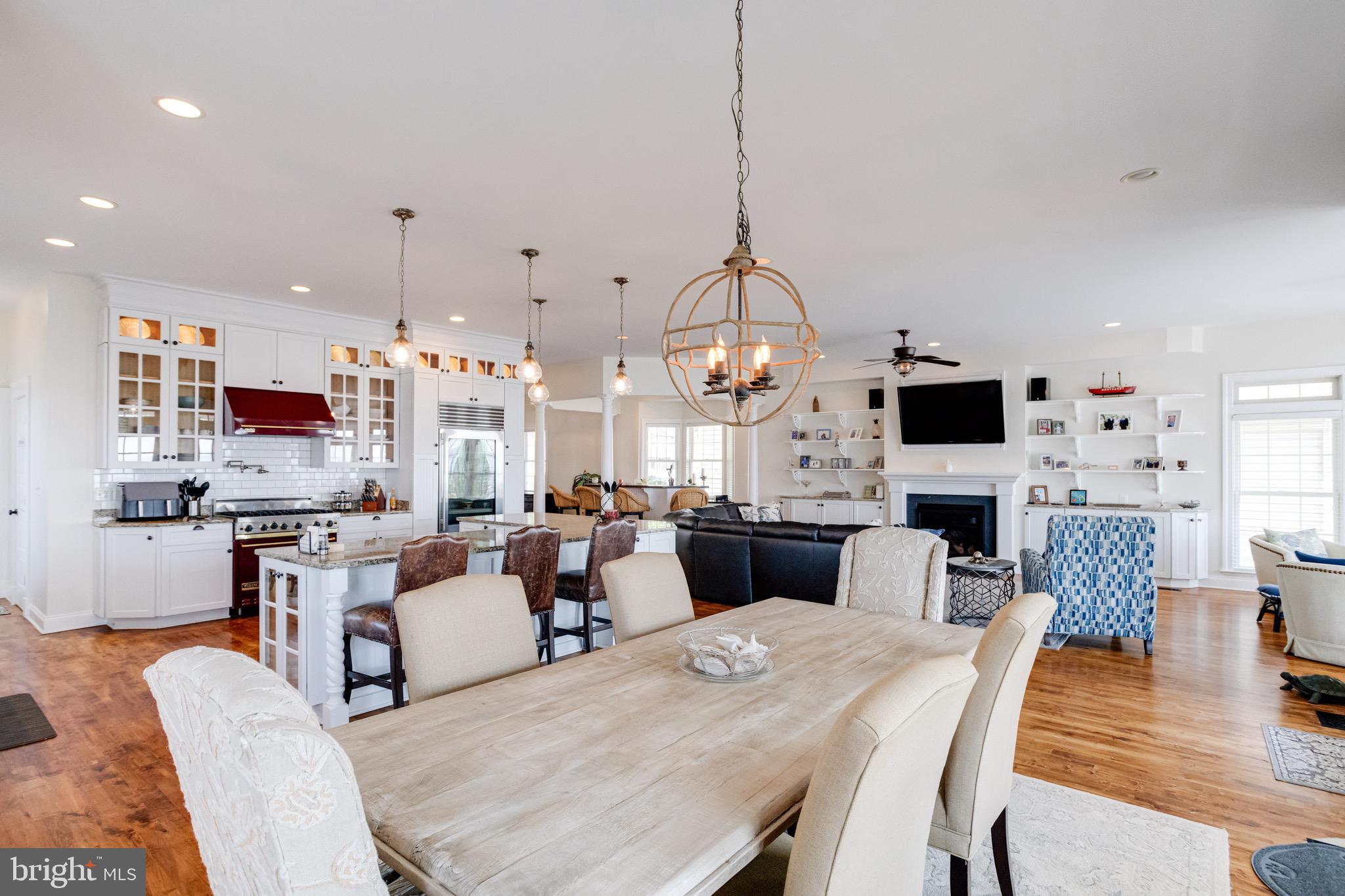 ROCKAWAY BEACH - Residential
