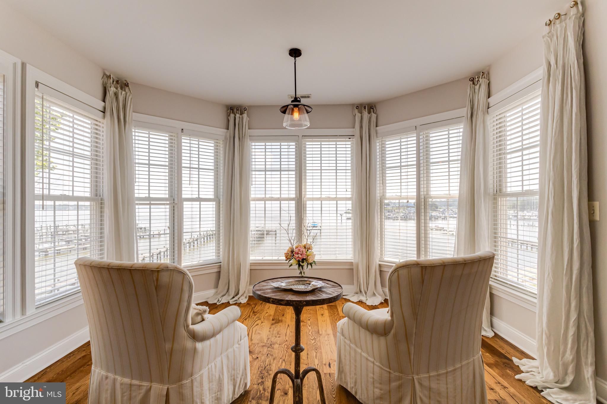 ROCKAWAY BEACH - Residential