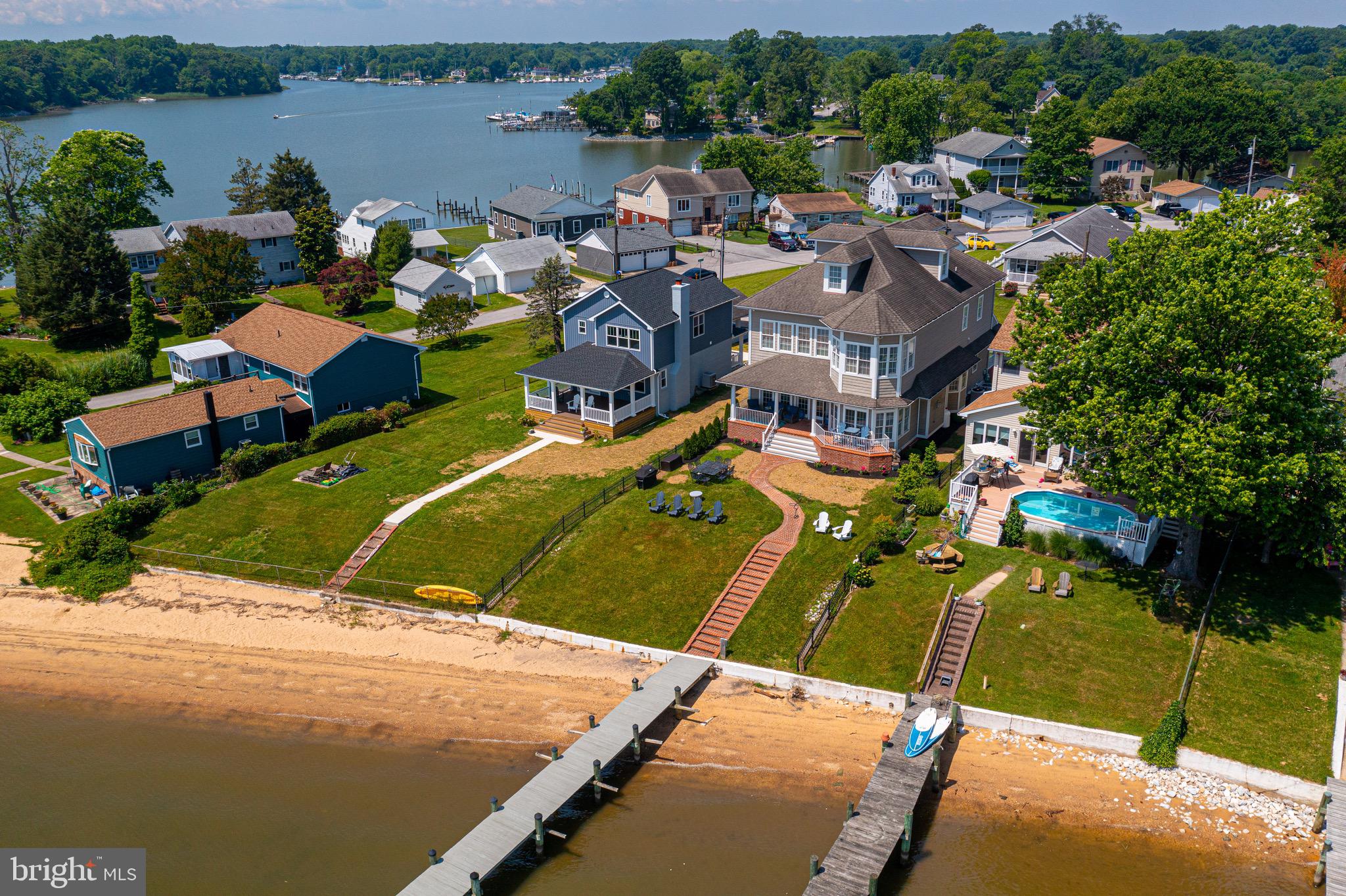 ROCKAWAY BEACH - Residential