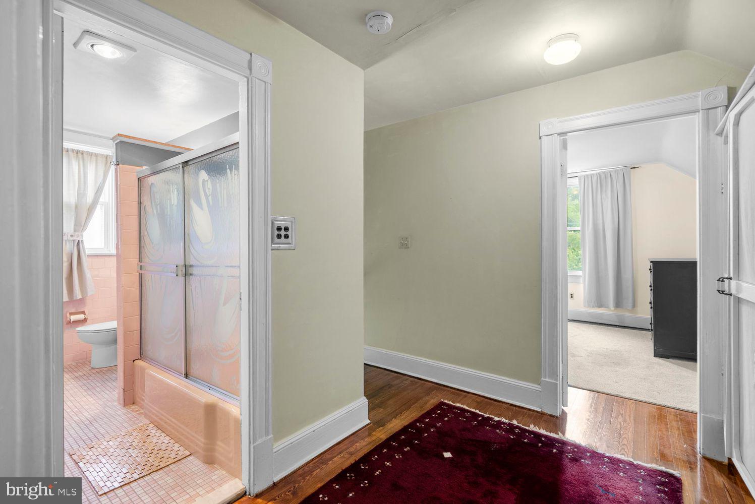 RIVERDALE PARK - Residential