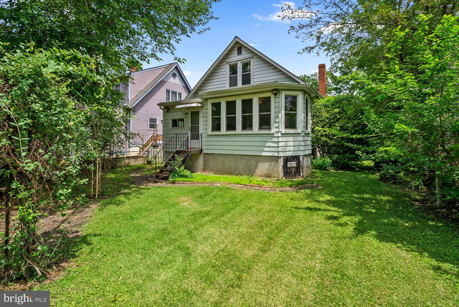 RIVERDALE PARK - Residential