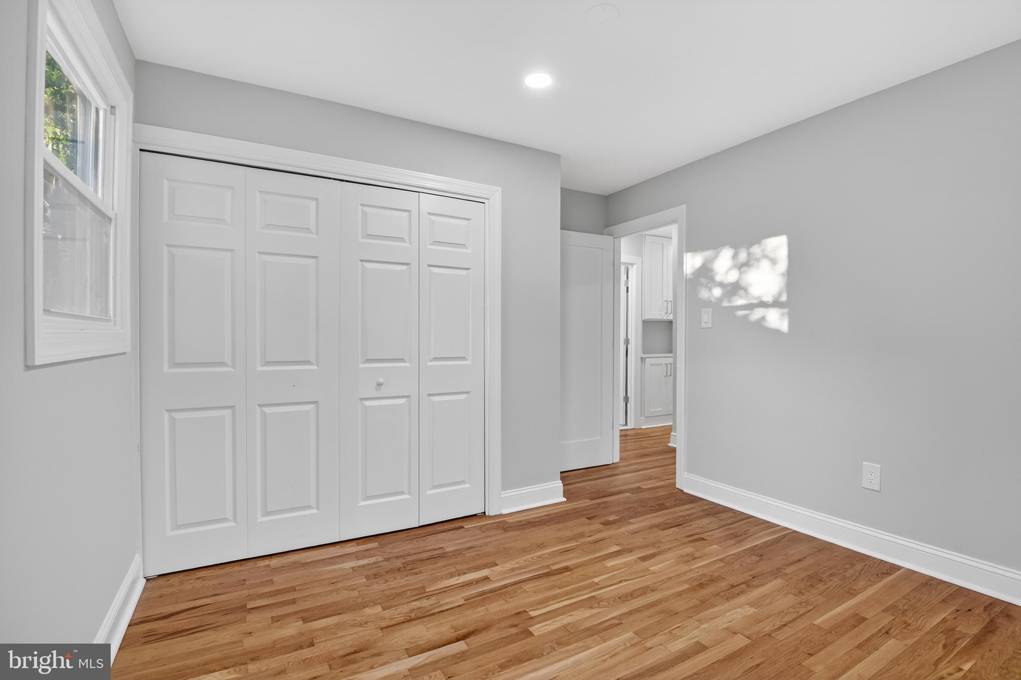 BEL PRE WOODS - Residential