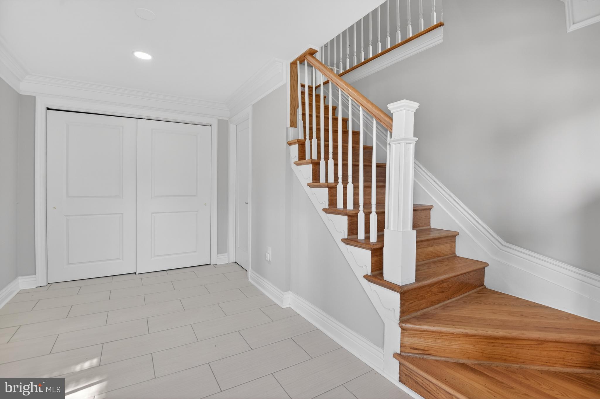 BEL PRE WOODS - Residential