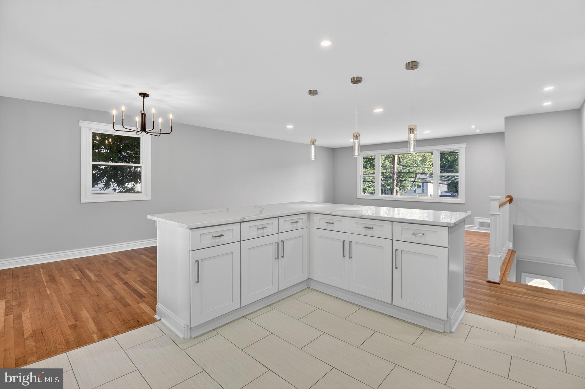 BEL PRE WOODS - Residential