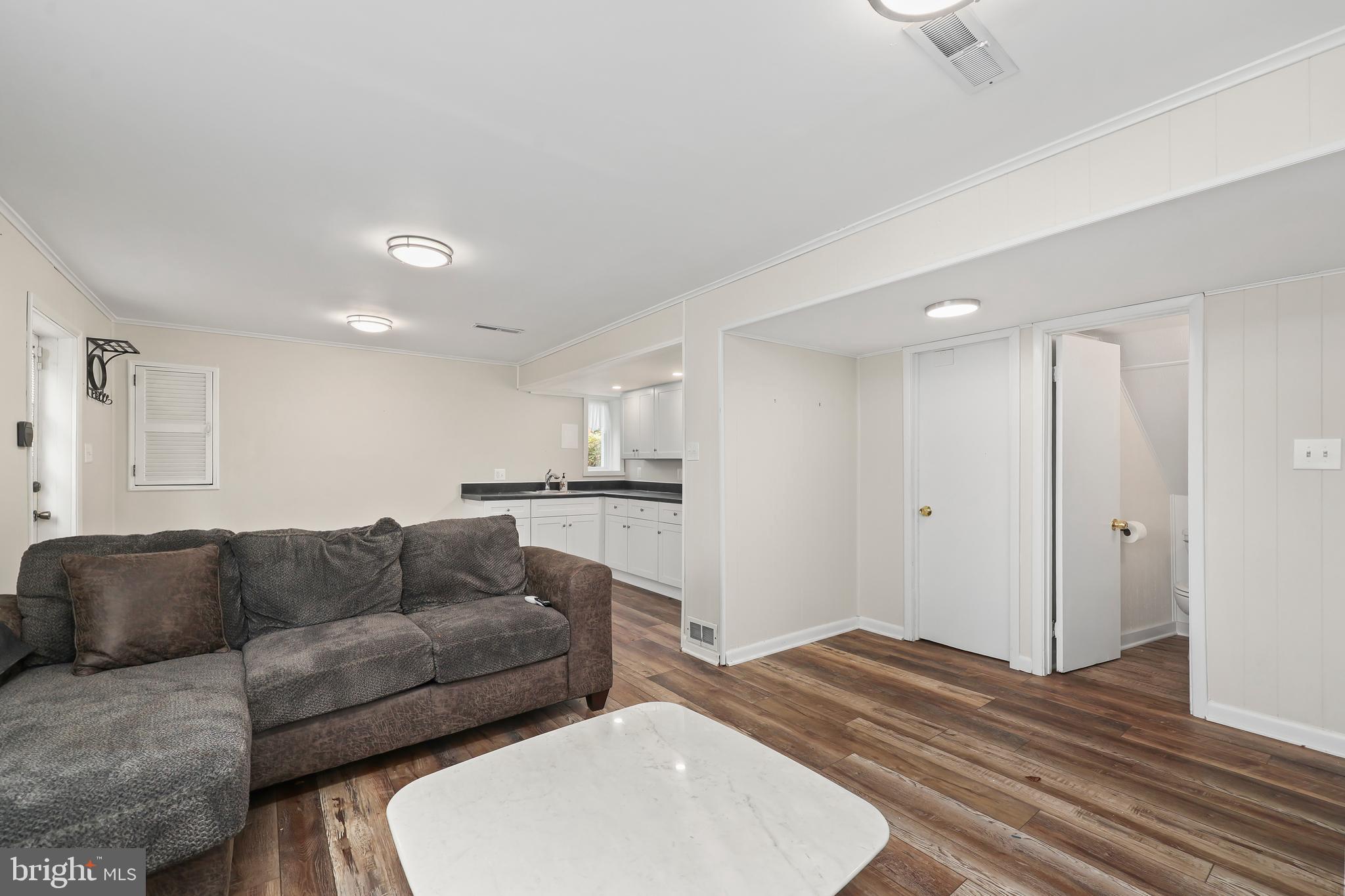 ROCART TERRACE - Residential