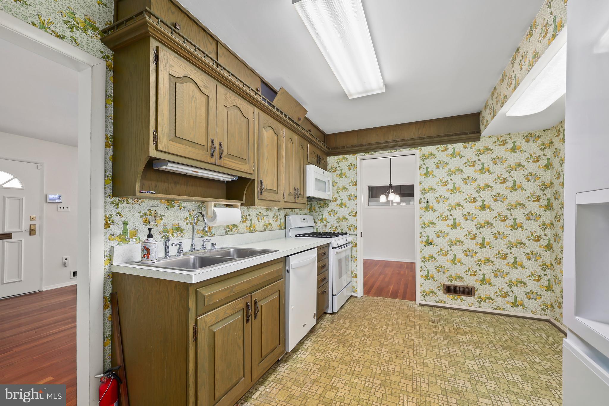 ROCART TERRACE - Residential