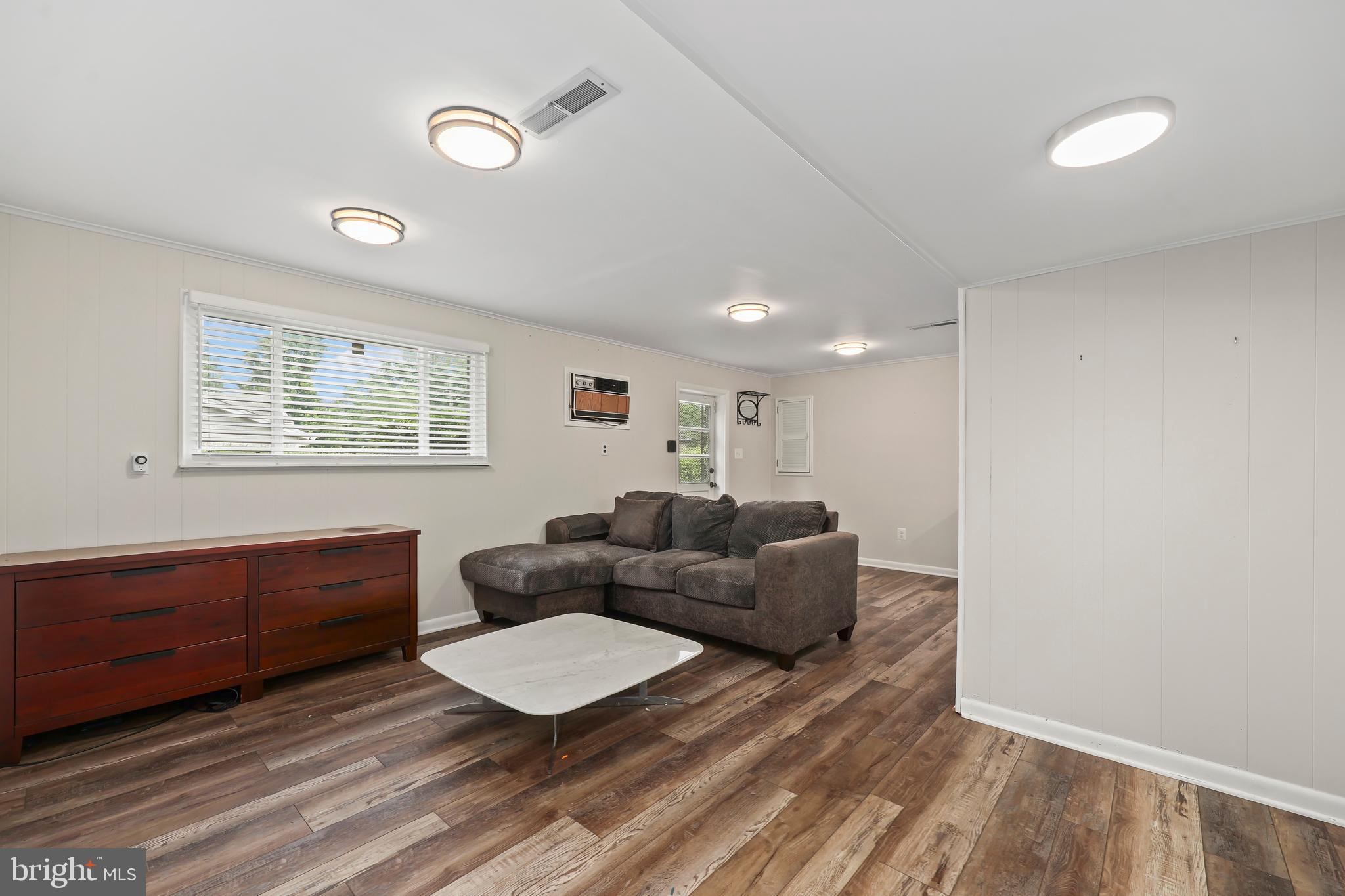 ROCART TERRACE - Residential