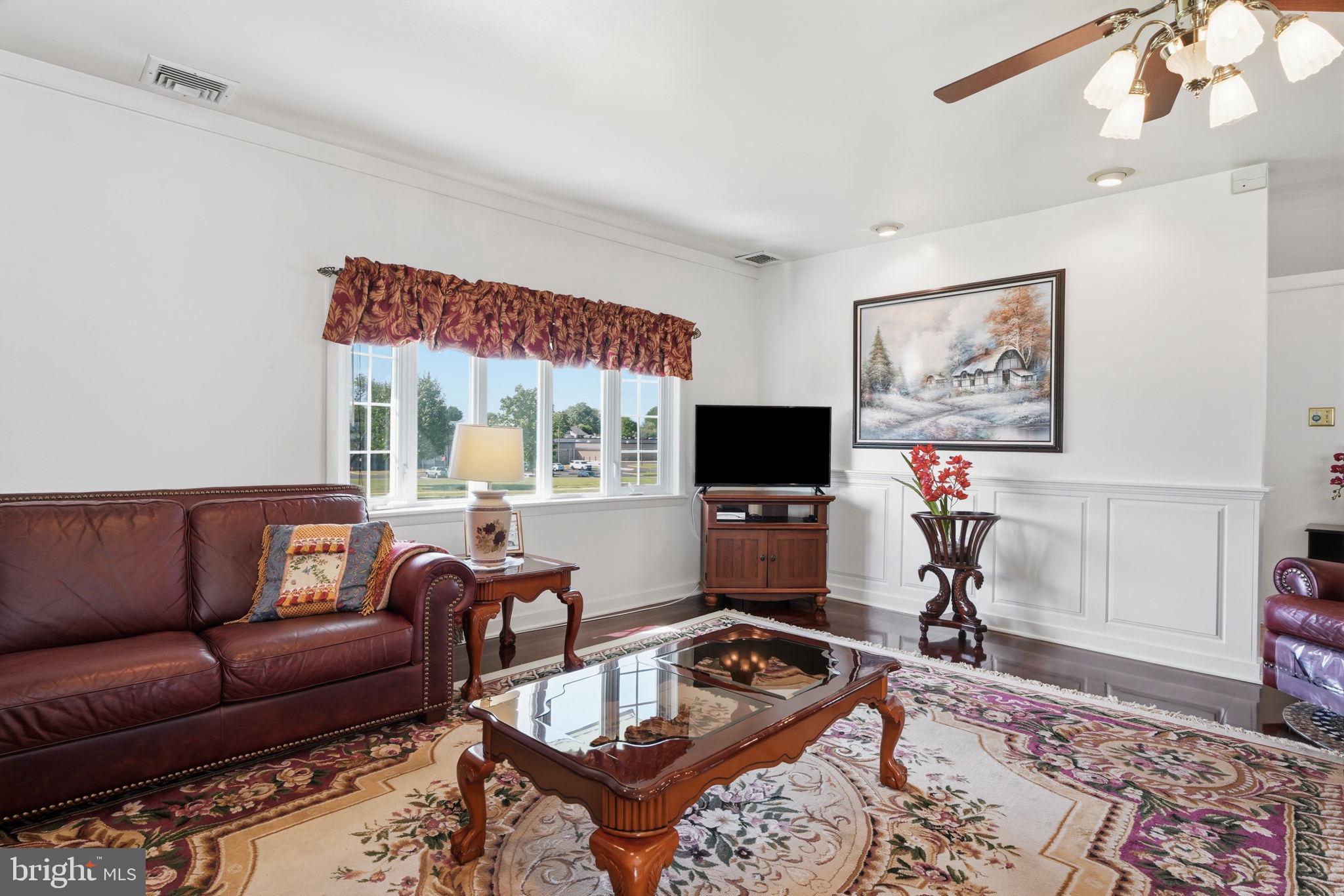 NESHAMINY VALLEY - Residential