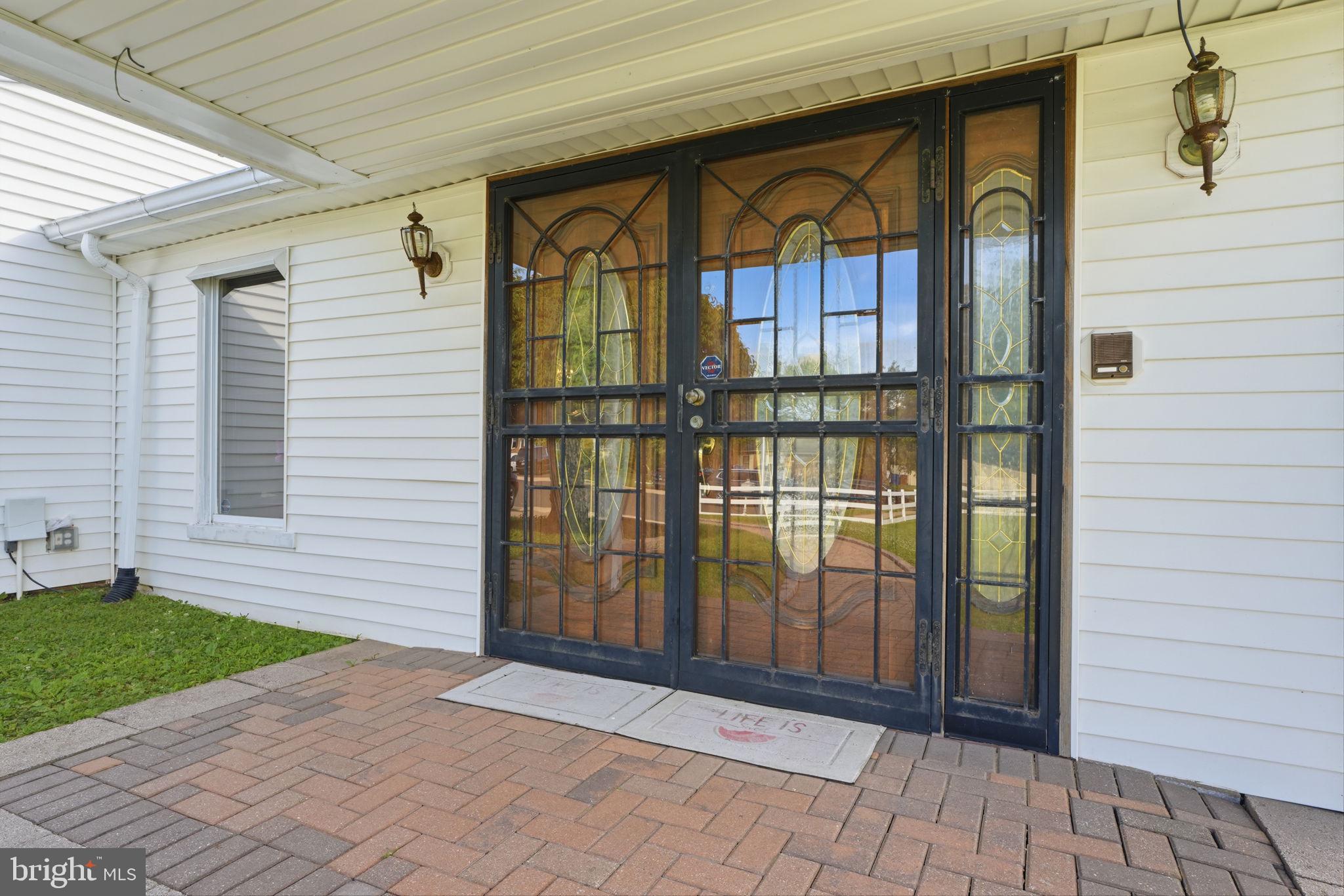 NESHAMINY VALLEY - Residential