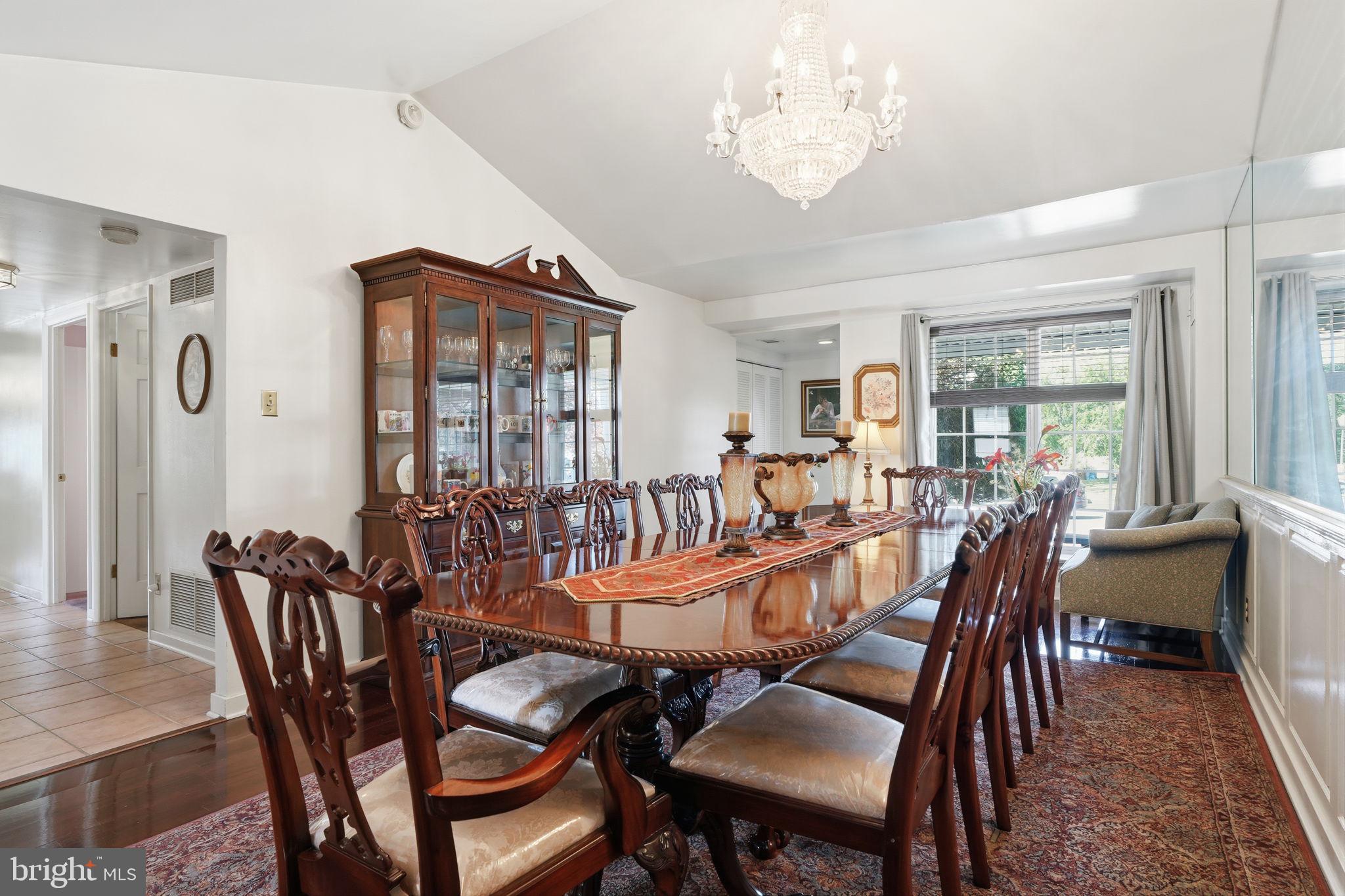 NESHAMINY VALLEY - Residential