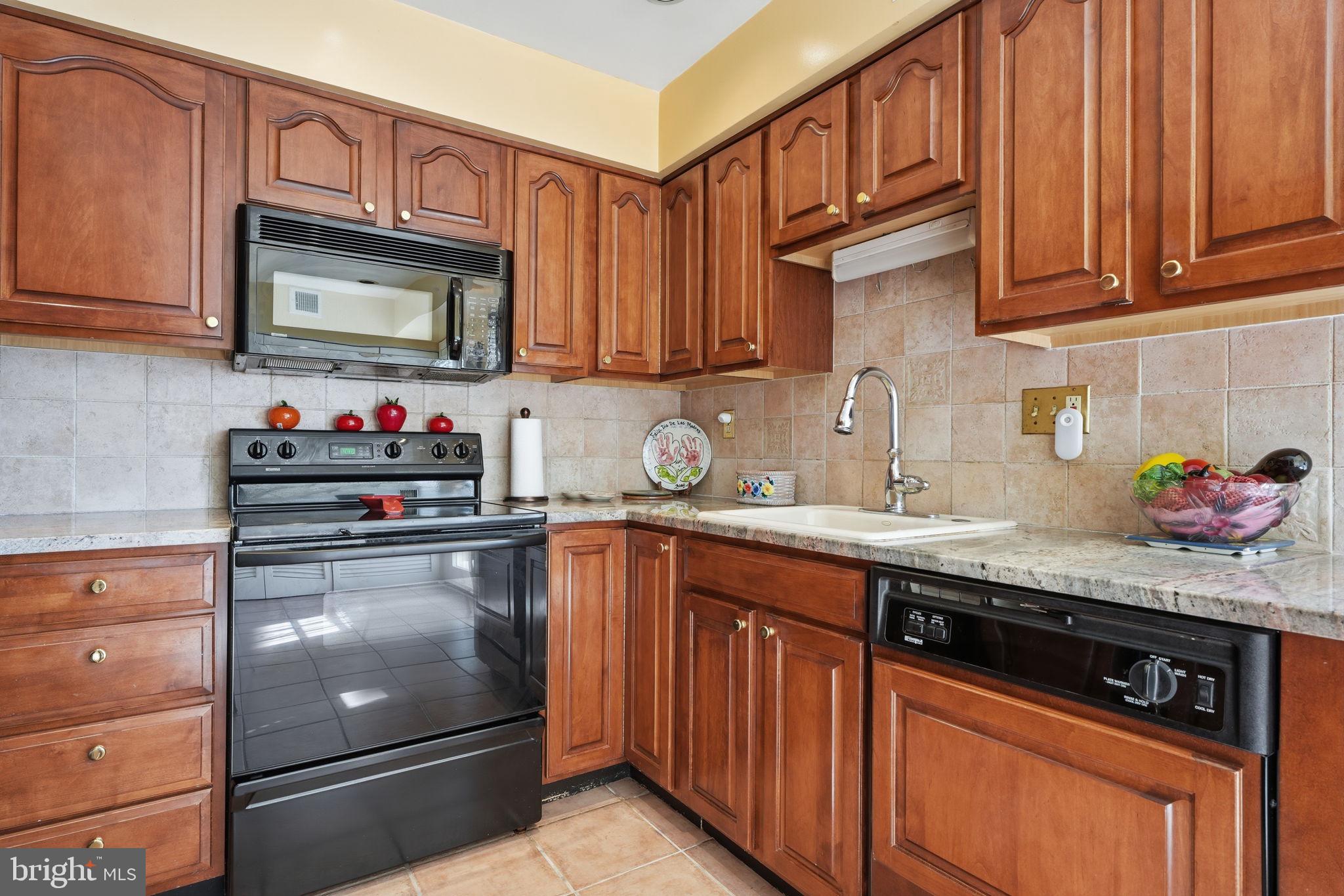 NESHAMINY VALLEY - Residential