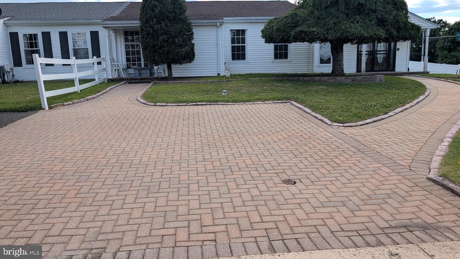 NESHAMINY VALLEY - Residential