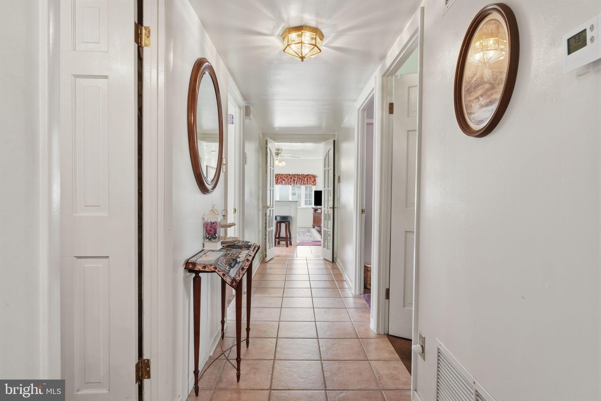 NESHAMINY VALLEY - Residential