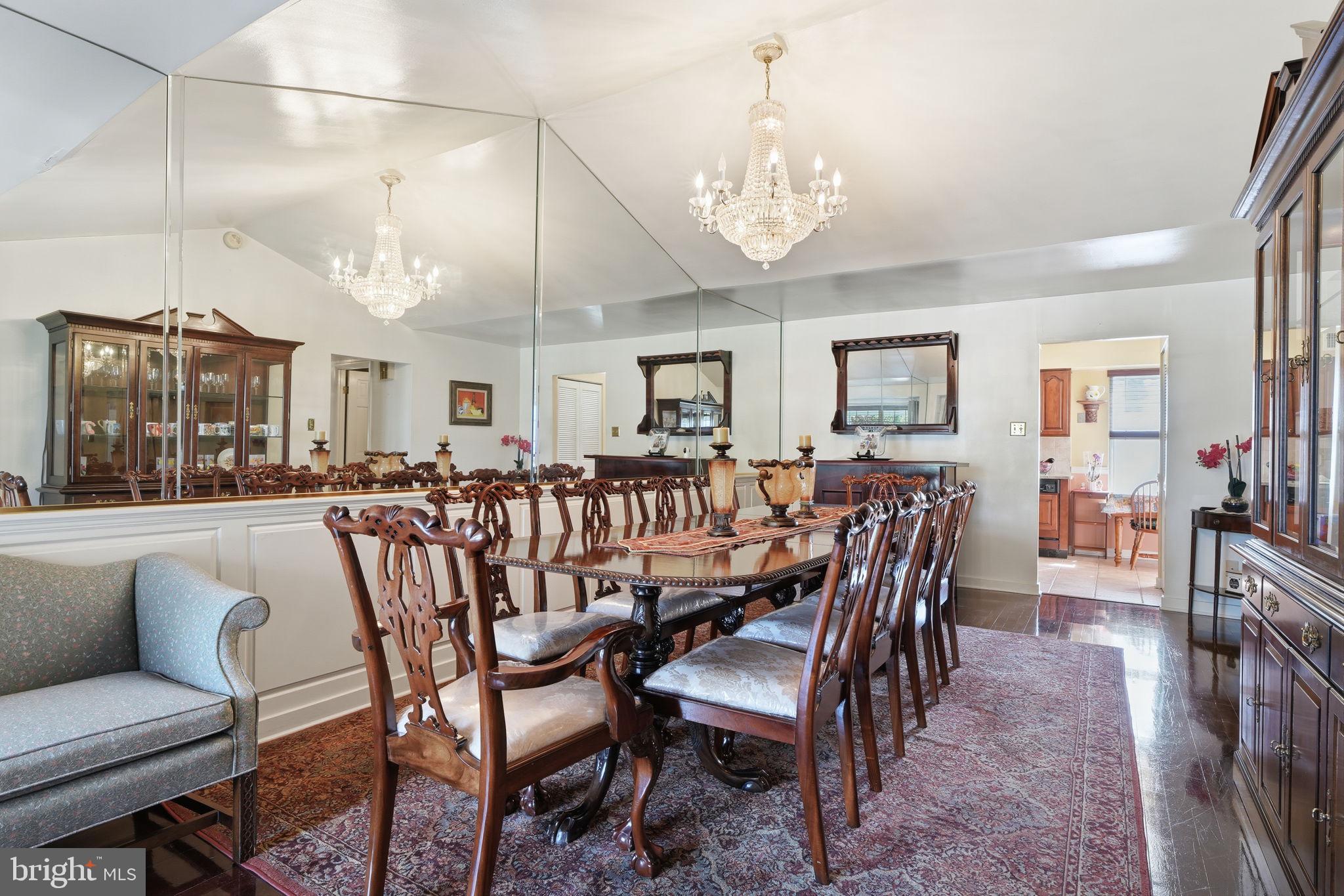 NESHAMINY VALLEY - Residential