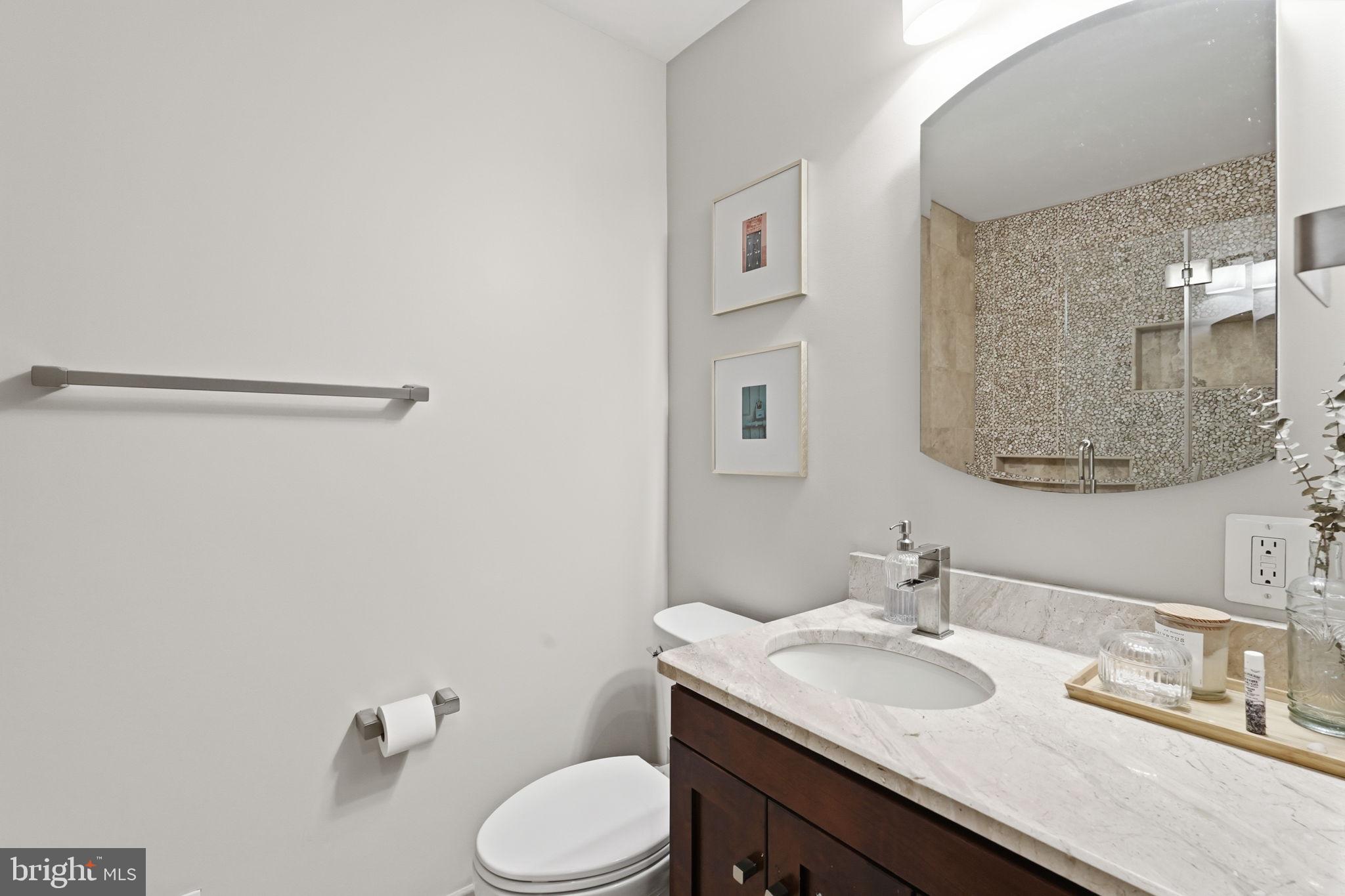 WINDGATE II - Residential