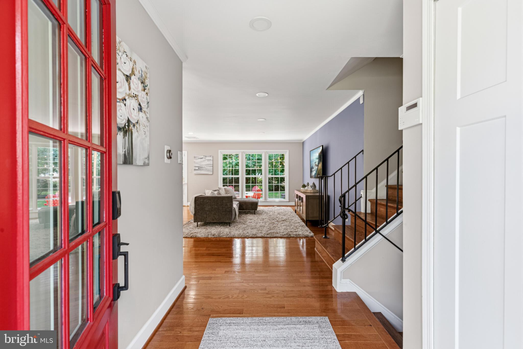 SHOUSE VILLAGE - Residential