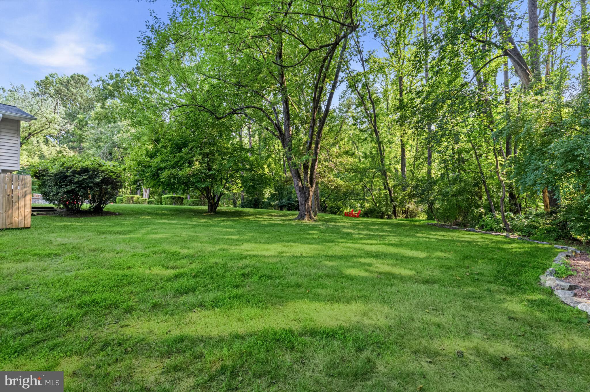SHOUSE VILLAGE - Residential