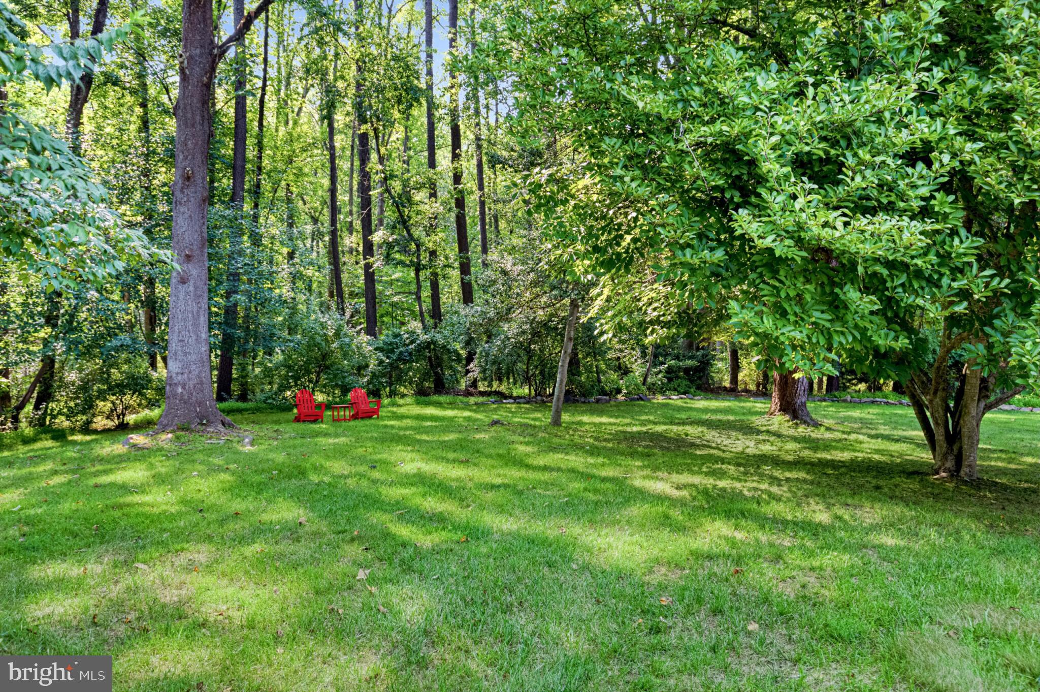 SHOUSE VILLAGE - Residential