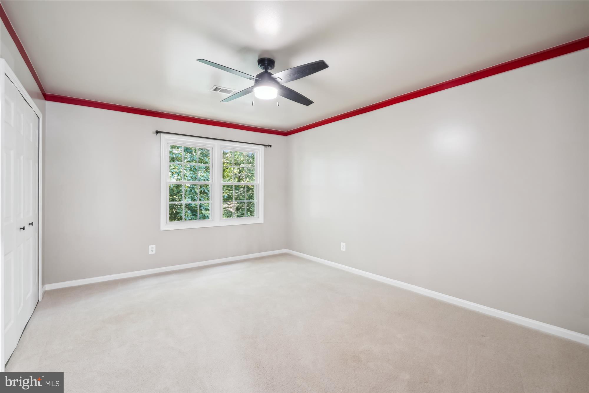 FOX MILL WOODS - Residential Lease