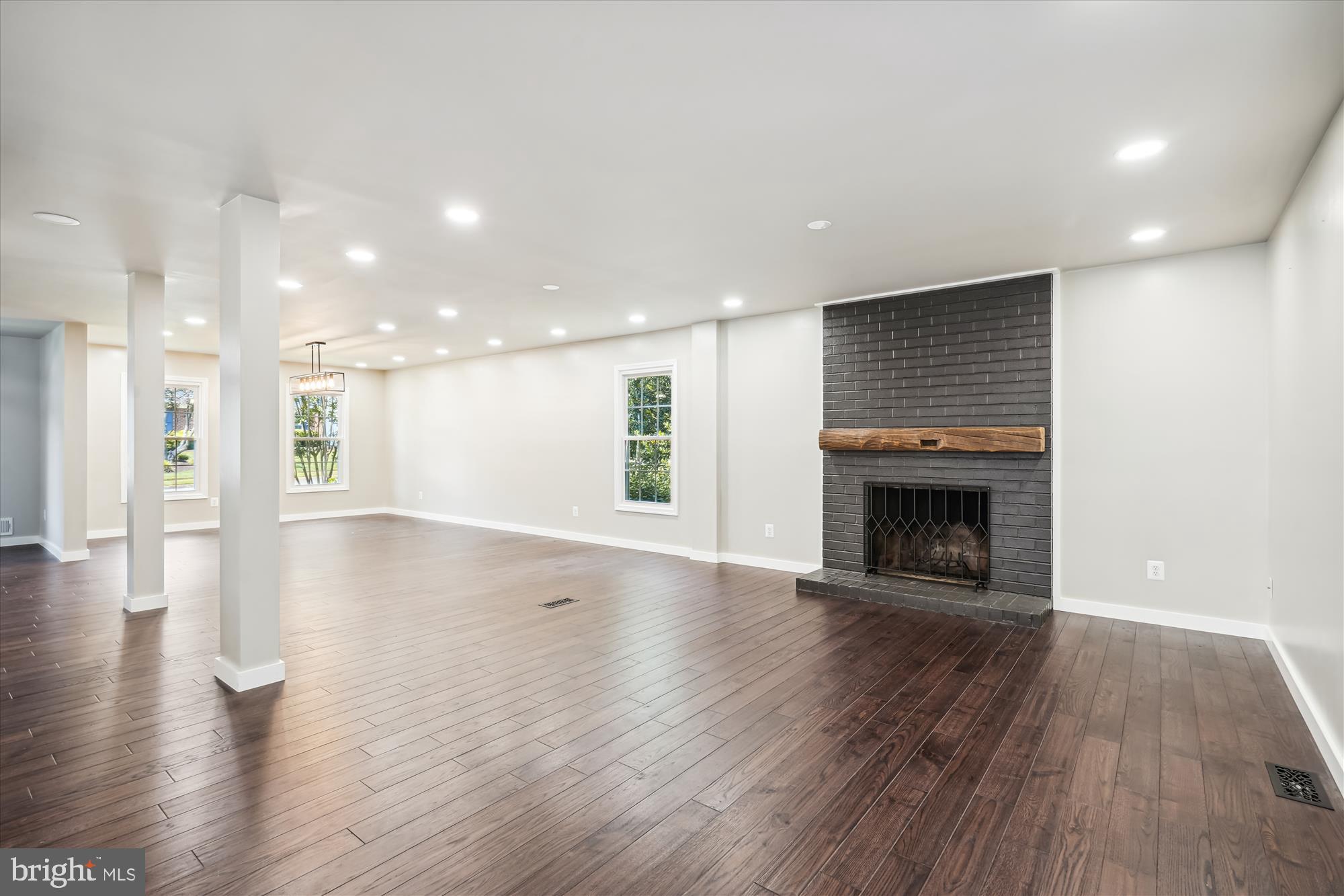 FOX MILL WOODS - Residential Lease