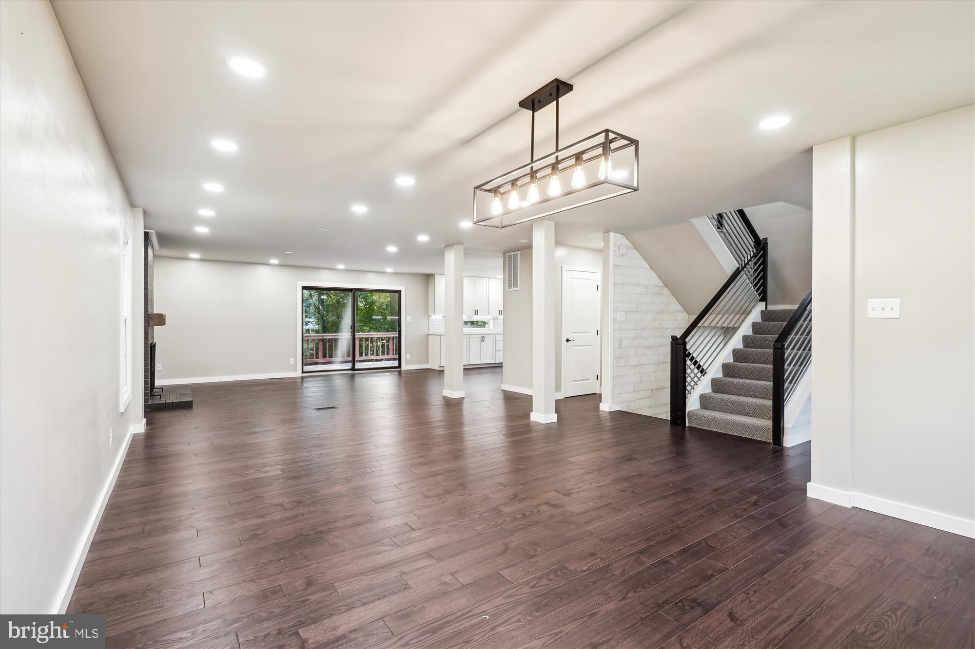 FOX MILL WOODS - Residential Lease
