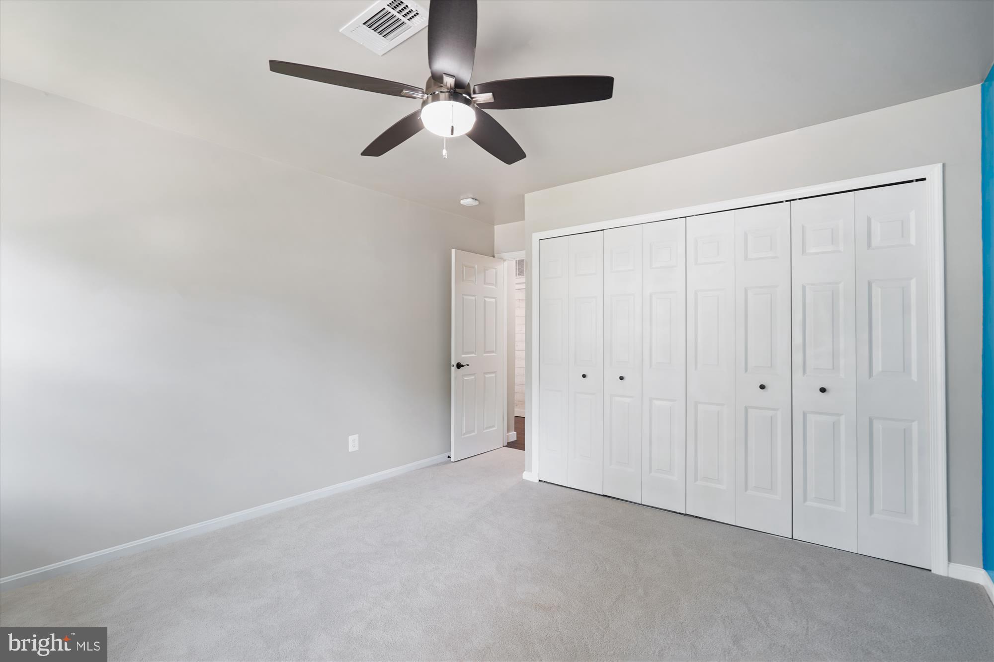 FOX MILL WOODS - Residential Lease