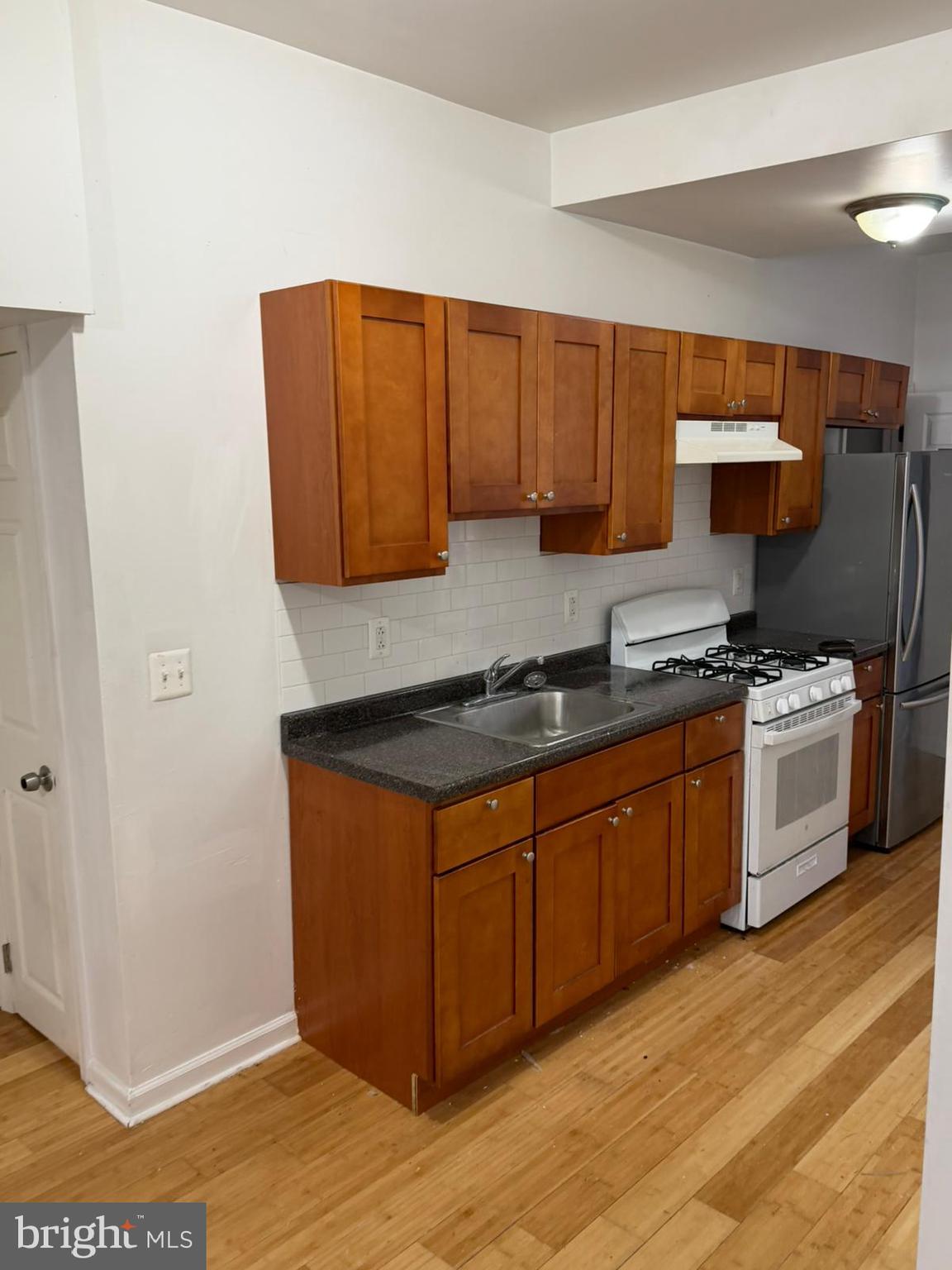 MILL CREEK - Residential