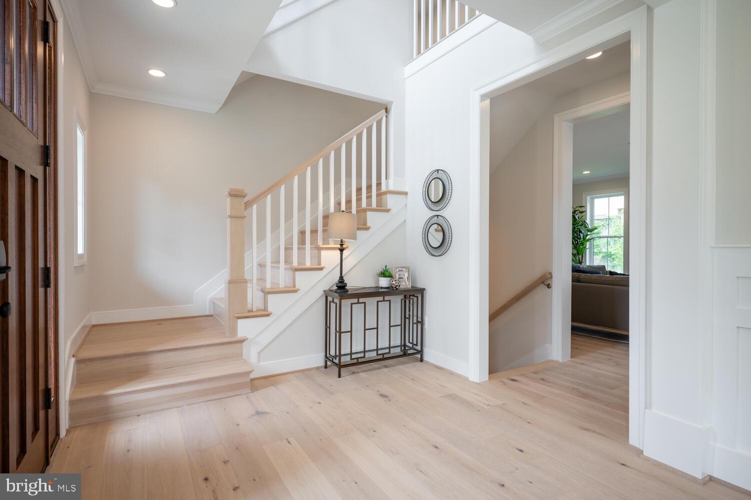 TARA - LEEWAY HEIGHTS - Residential