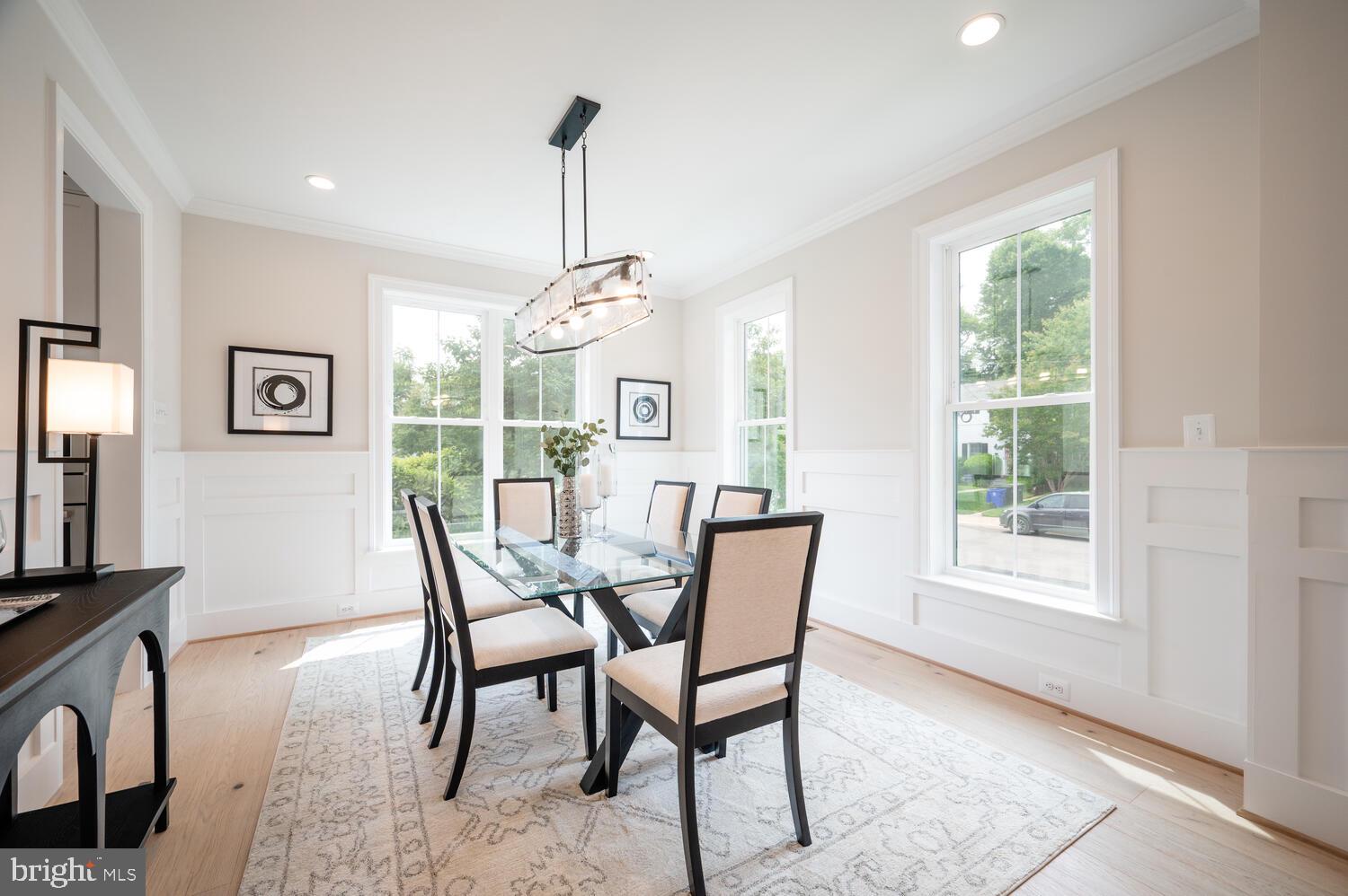 TARA - LEEWAY HEIGHTS - Residential