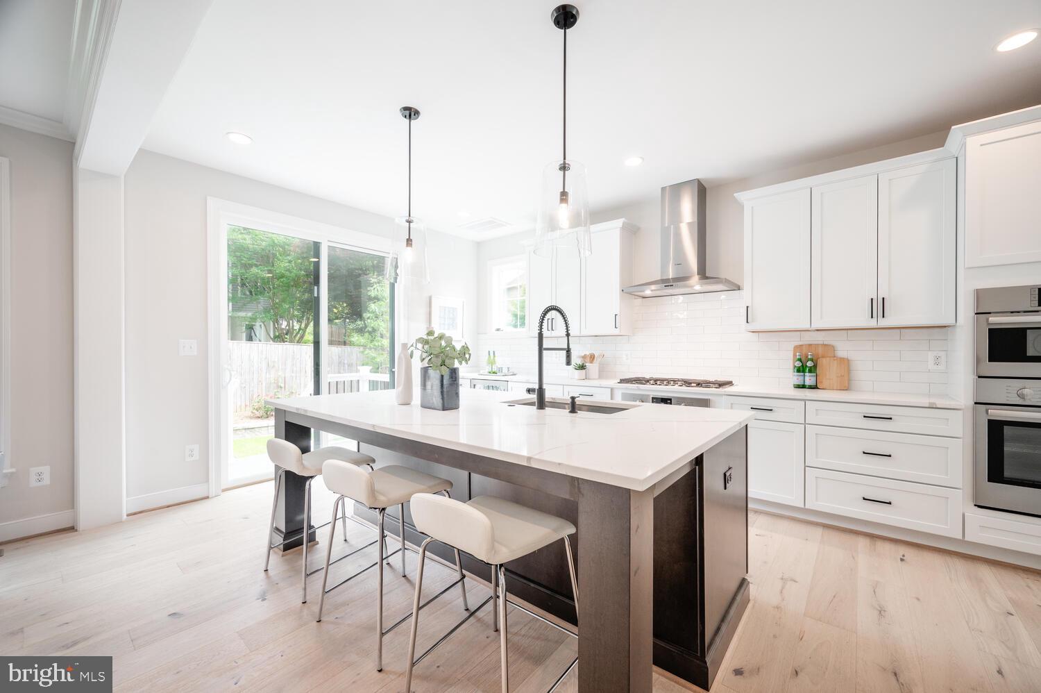 TARA - LEEWAY HEIGHTS - Residential