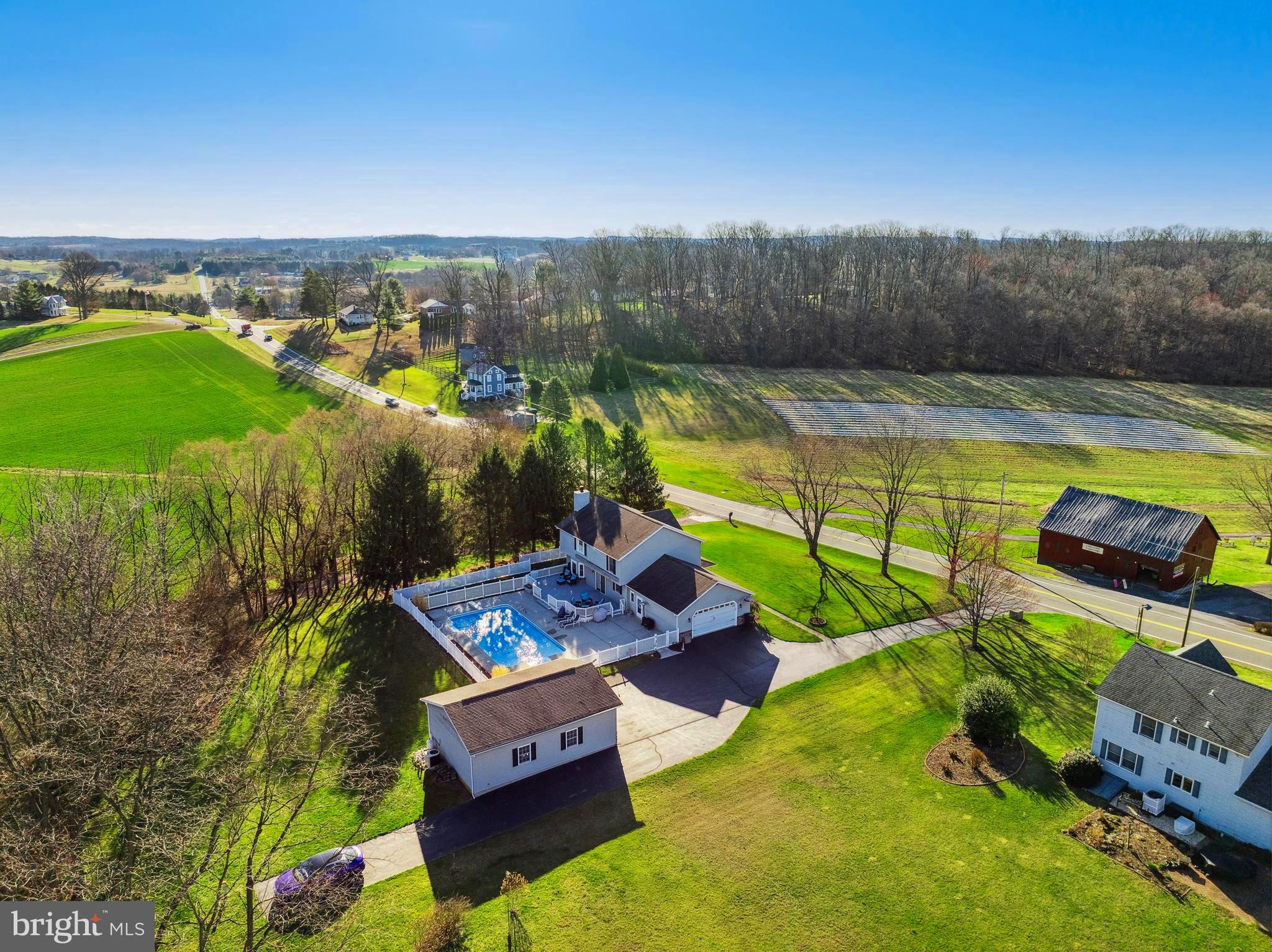 UNIONTOWN - Residential