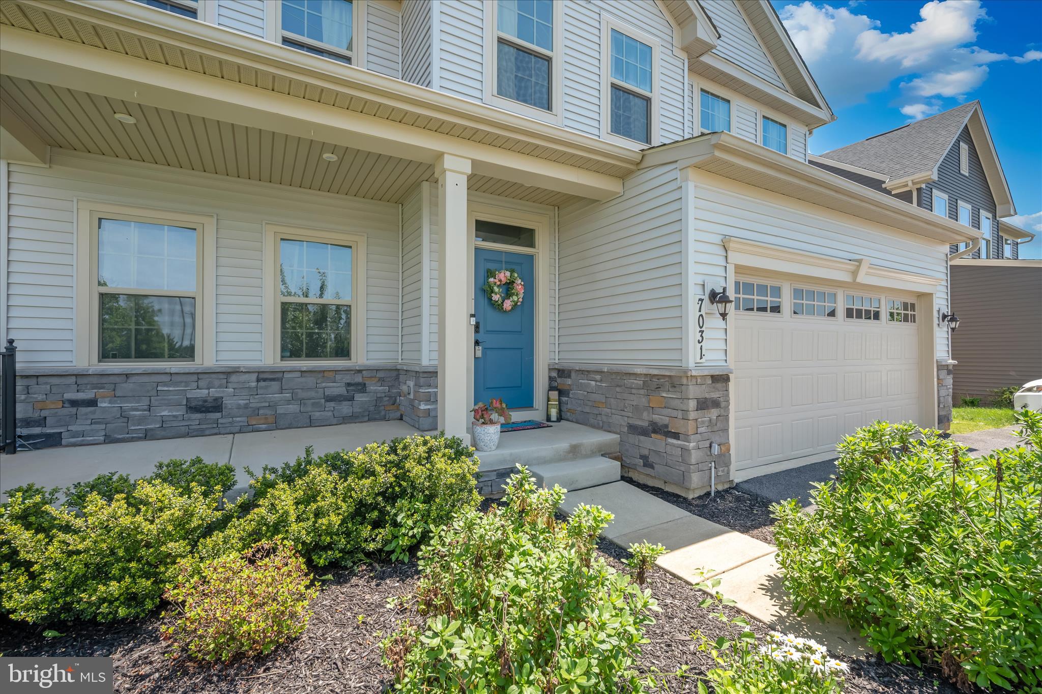 LAKE LINGANORE EAGLEHEAD - Residential
