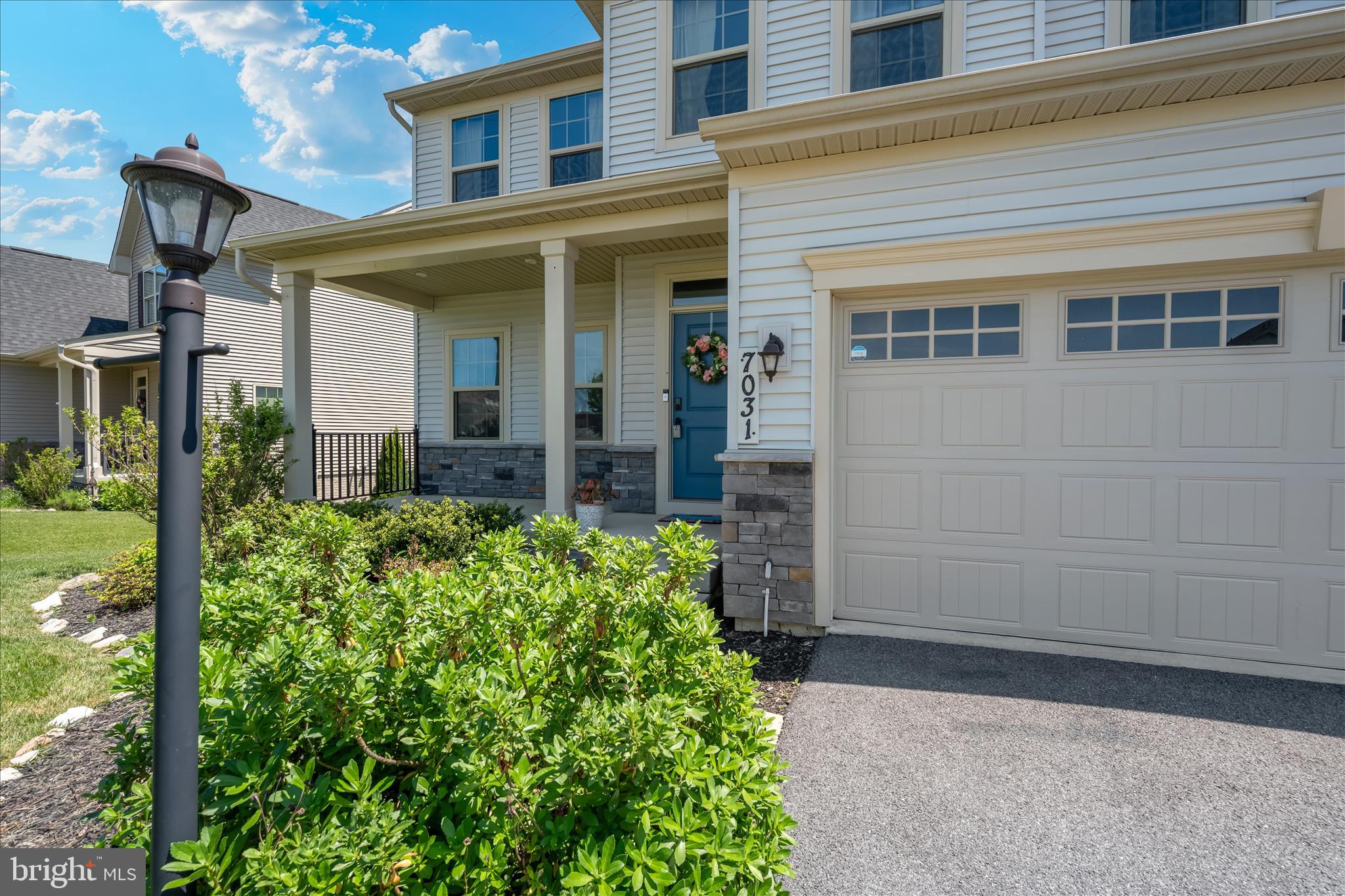 LAKE LINGANORE EAGLEHEAD - Residential