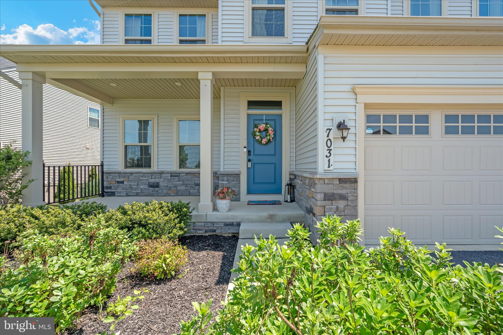 LAKE LINGANORE EAGLEHEAD - Residential