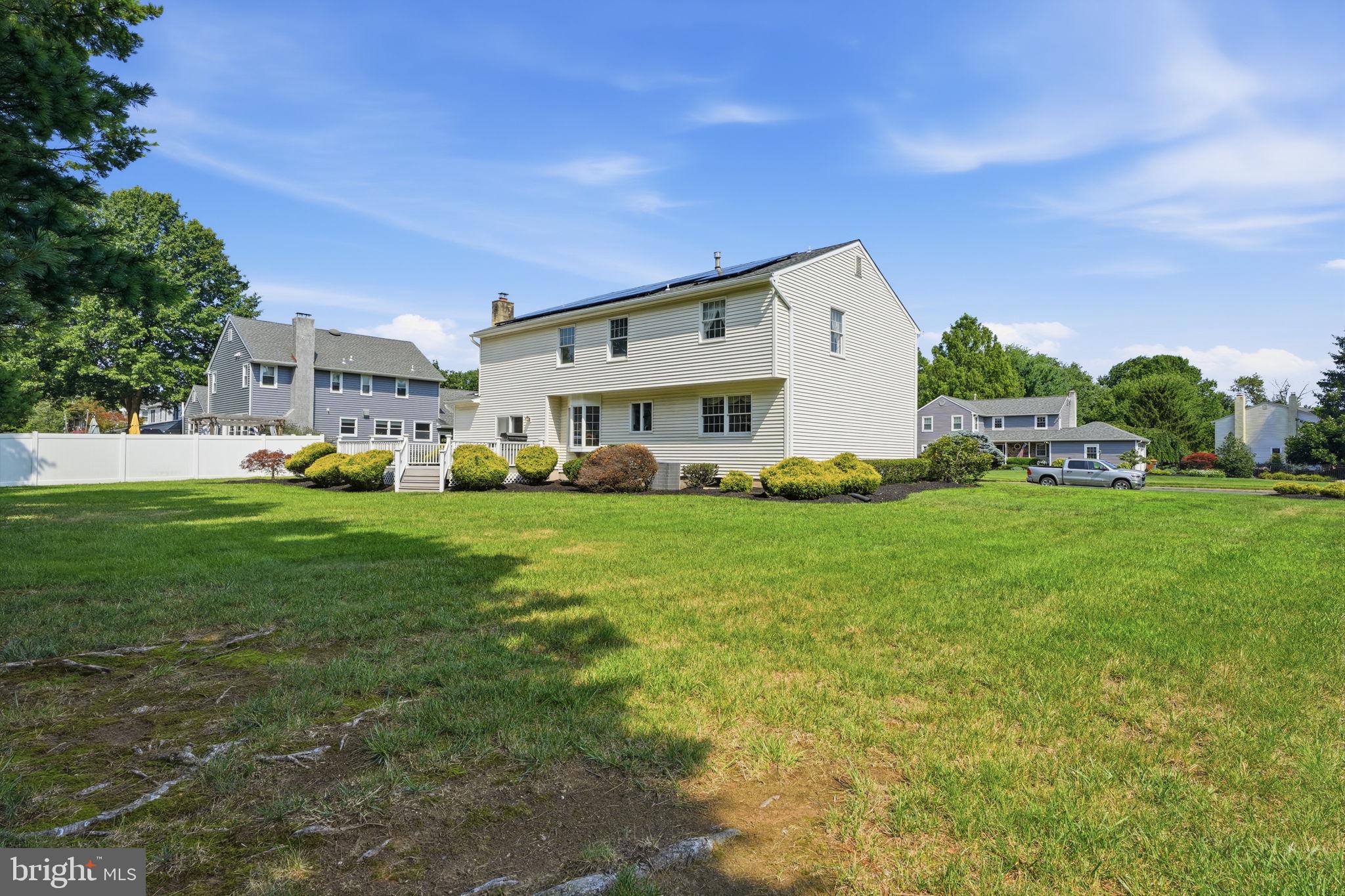 WYNNEWOOD - Residential