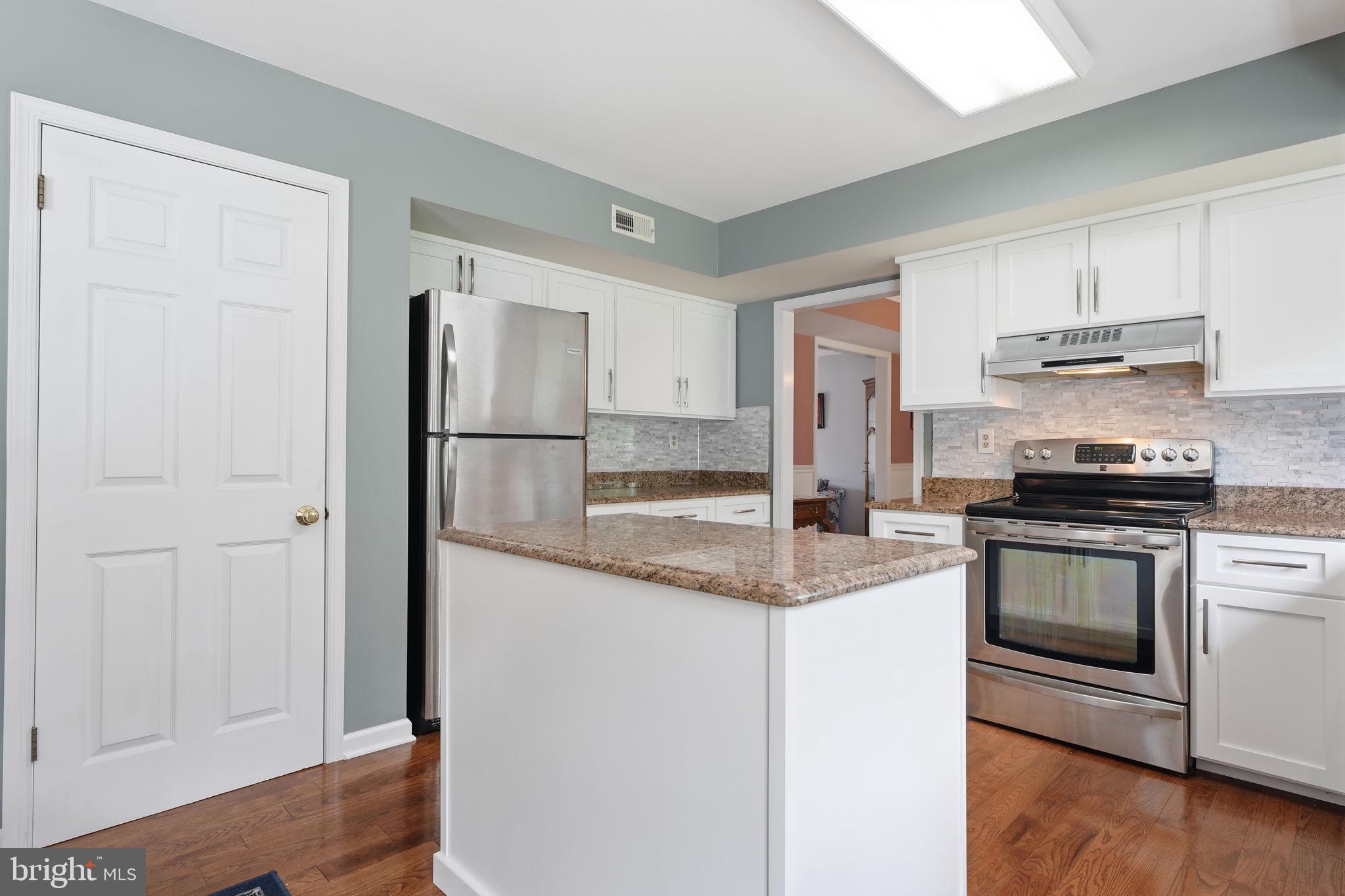WYNNEWOOD - Residential