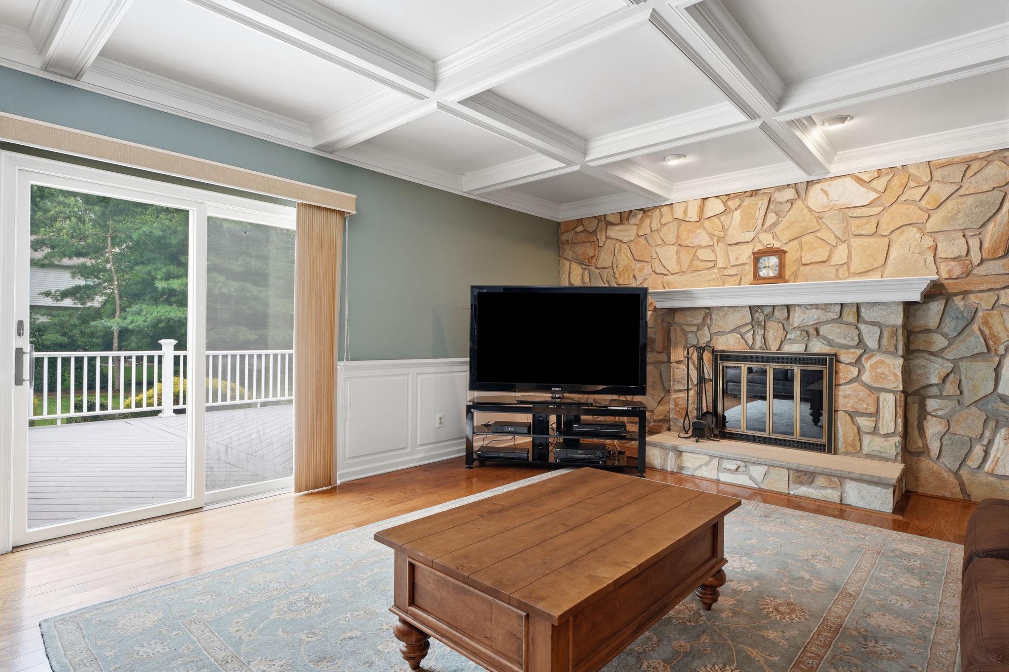 WYNNEWOOD - Residential